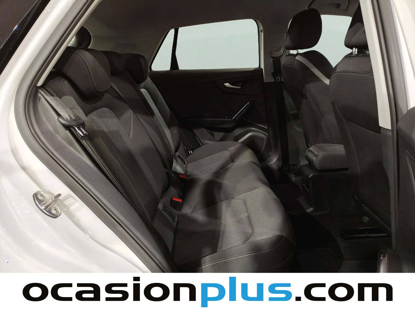 Foto asientos traseros Audi Q2 Audi Q2 sport 30 TDI (116 CV)