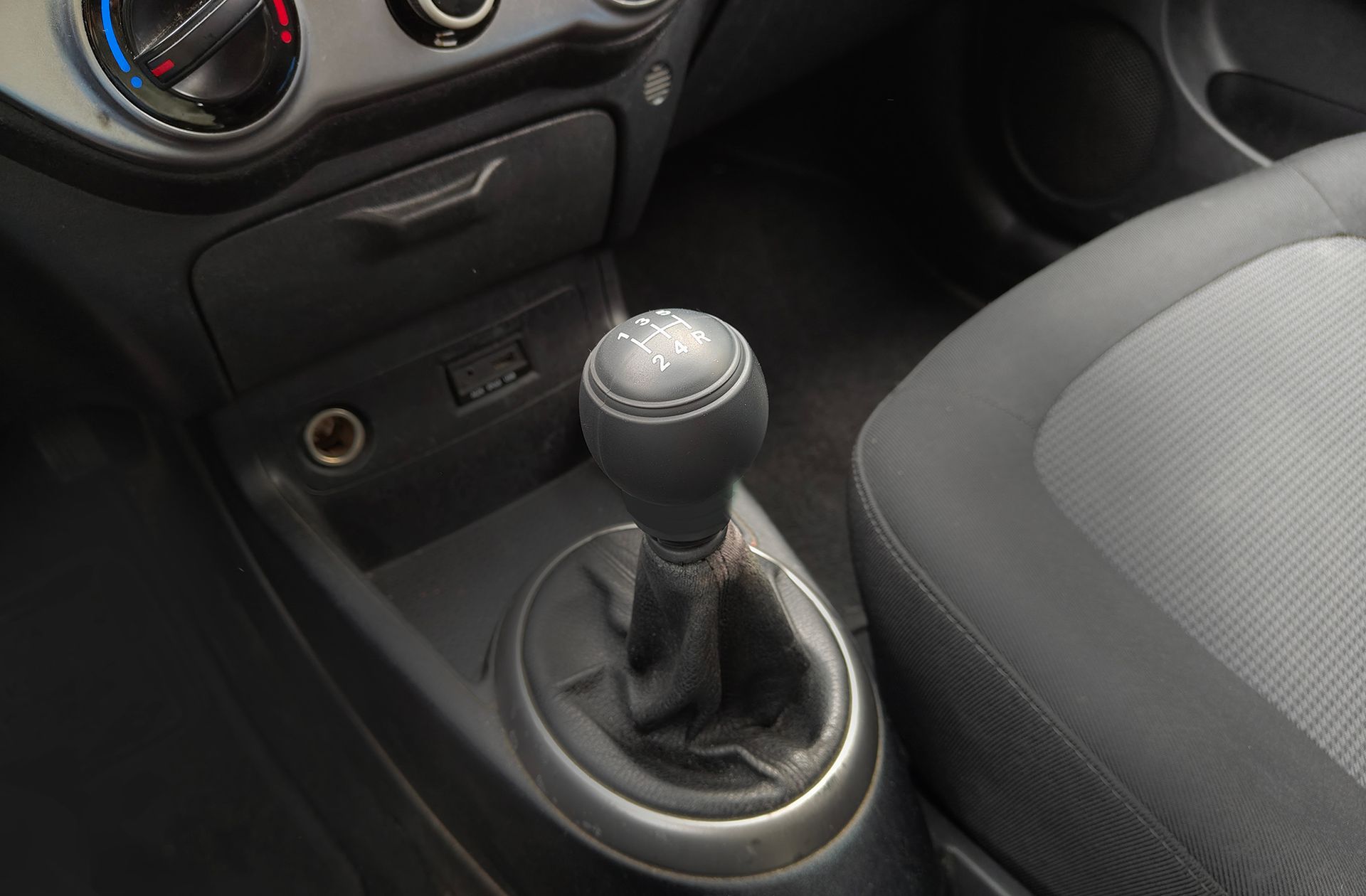 Hyundai i20 1.2 MPI Go! - foto 5