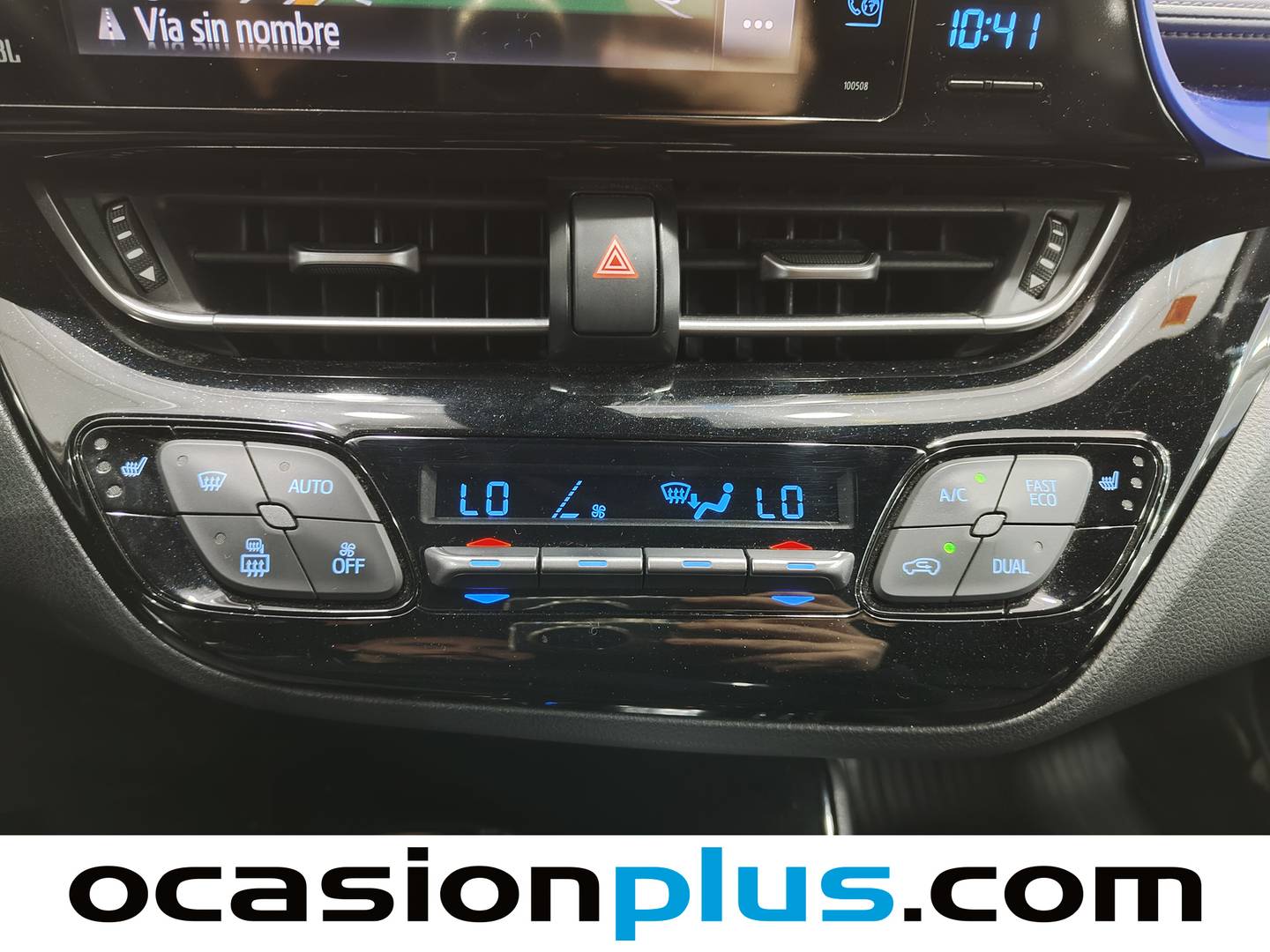 Foto Toyota C-HR Toyota C-HR 1.8 125H Dynamic Plus 90 kW (122 CV)