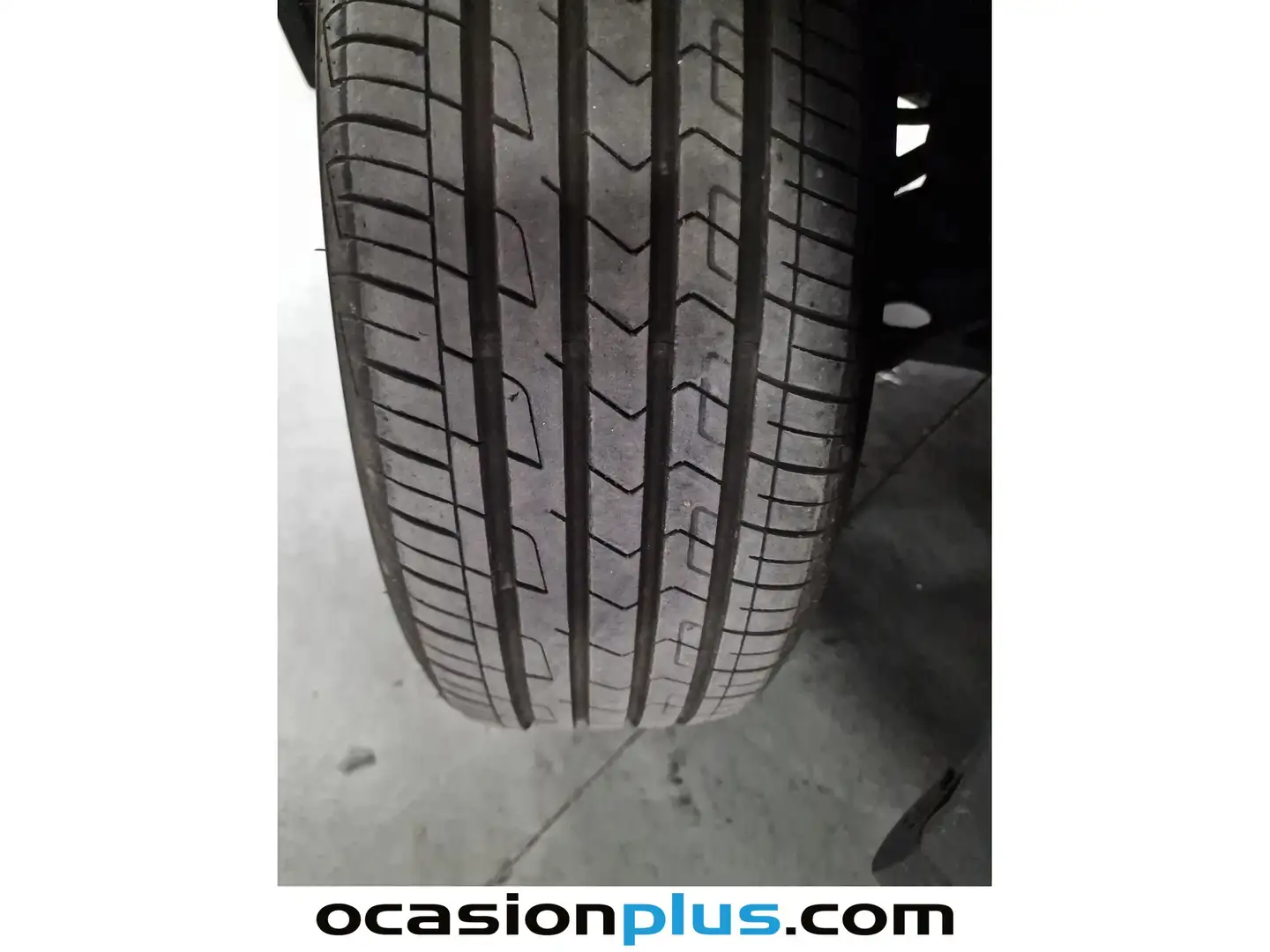 Foto Peugeot 2008 Peugeot 2008 PureTech 130 S&S Allure (130 CV)