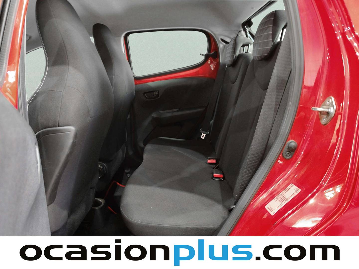 Foto asientos traseros Peugeot 108 Peugeot 108 1.0 VTi Active (72 CV)