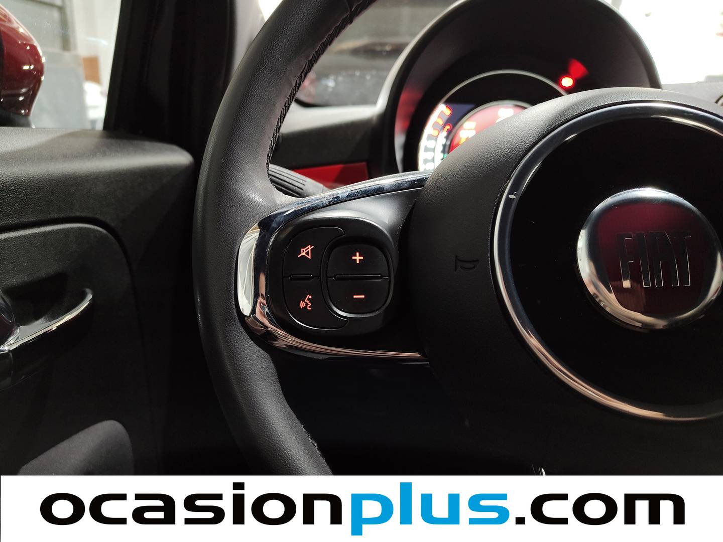 Fiat 500C Fiat 500C 1.0 Hybrid Red (70 CV) seminuevo