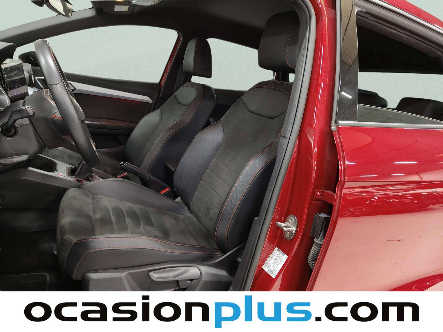 Foto asientos delanteros Seat Ibiza Seat Ibiza 1.0 TSI S&S FR XL (110 CV)