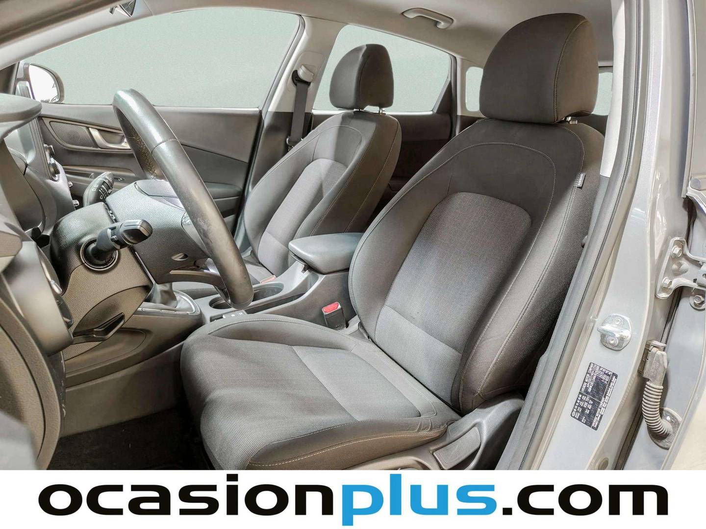 Foto asientos delanteros Hyundai Kona Hyundai Kona 1.0 TGDi Maxx 4x2 (120 CV)
