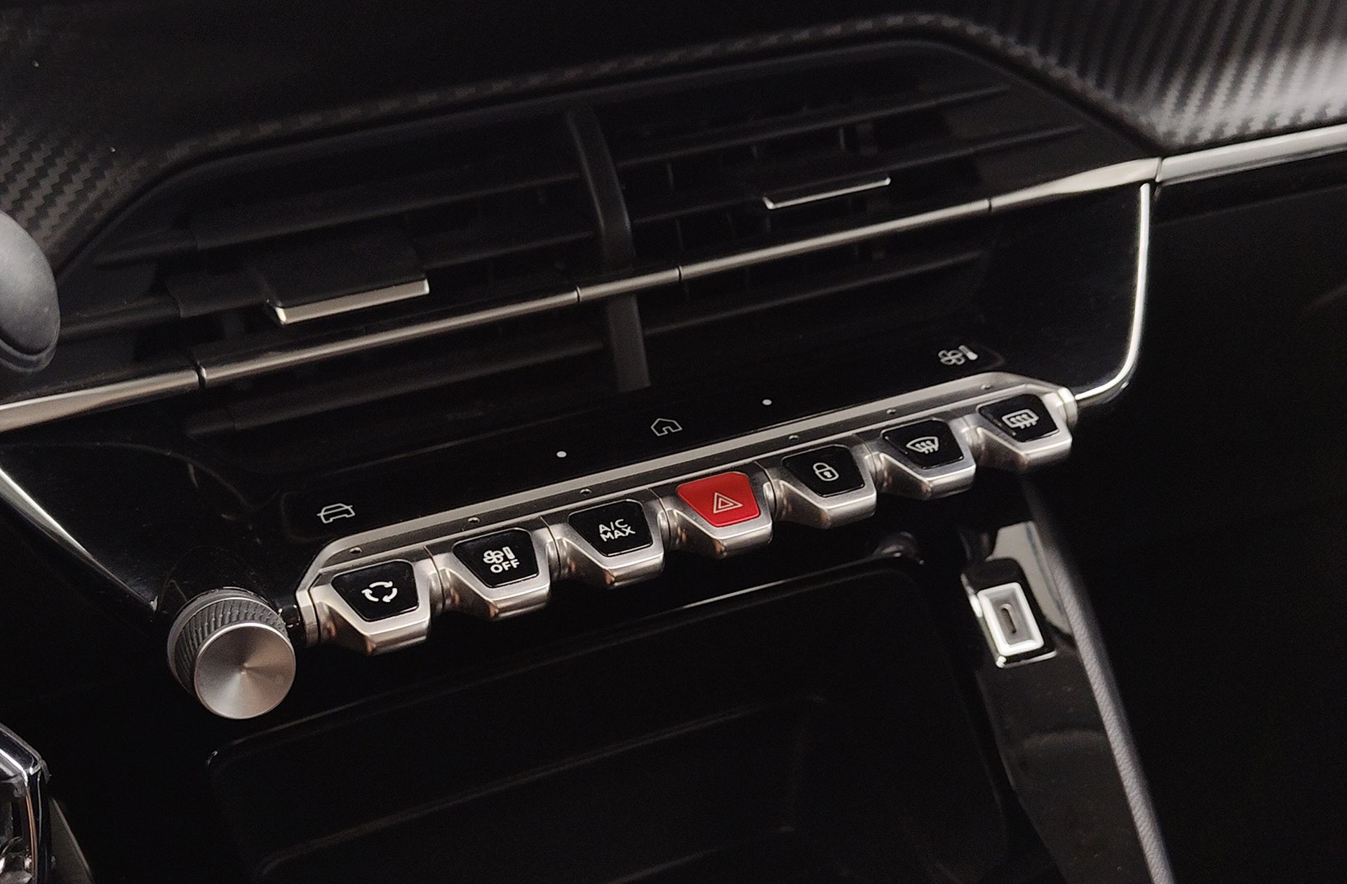 Peugeot 208 Style Hybrid 110 eDCS6 - foto 31