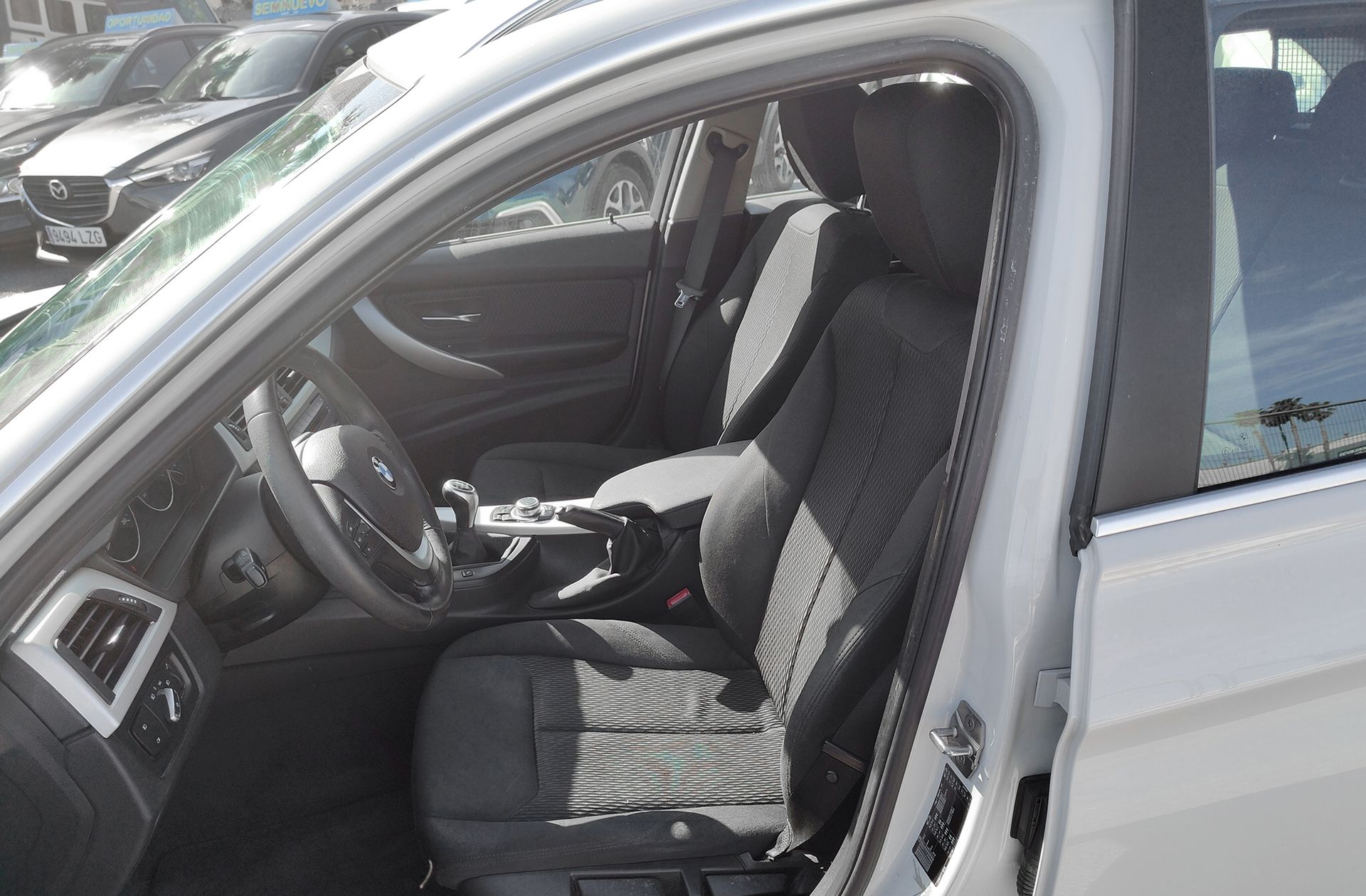 BMW Serie 3 318d Touring - foto 11