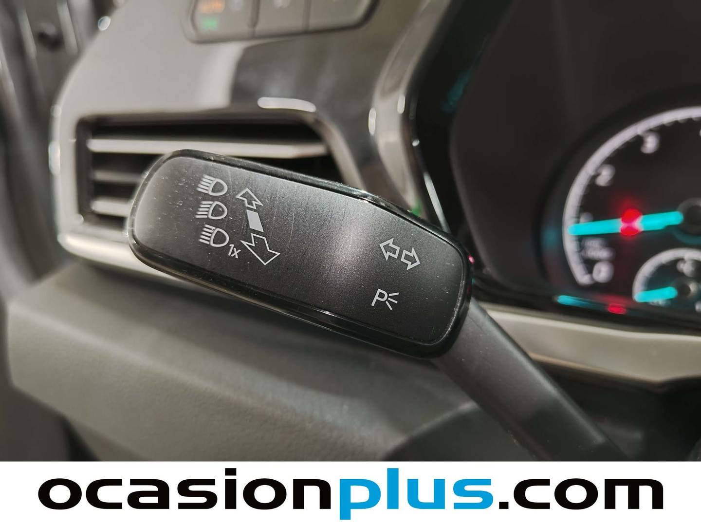 Foto Ford Grand Tourneo Connect Ford Grand Tourneo Connect 1.5 Ecoboost Titanium (114 CV)