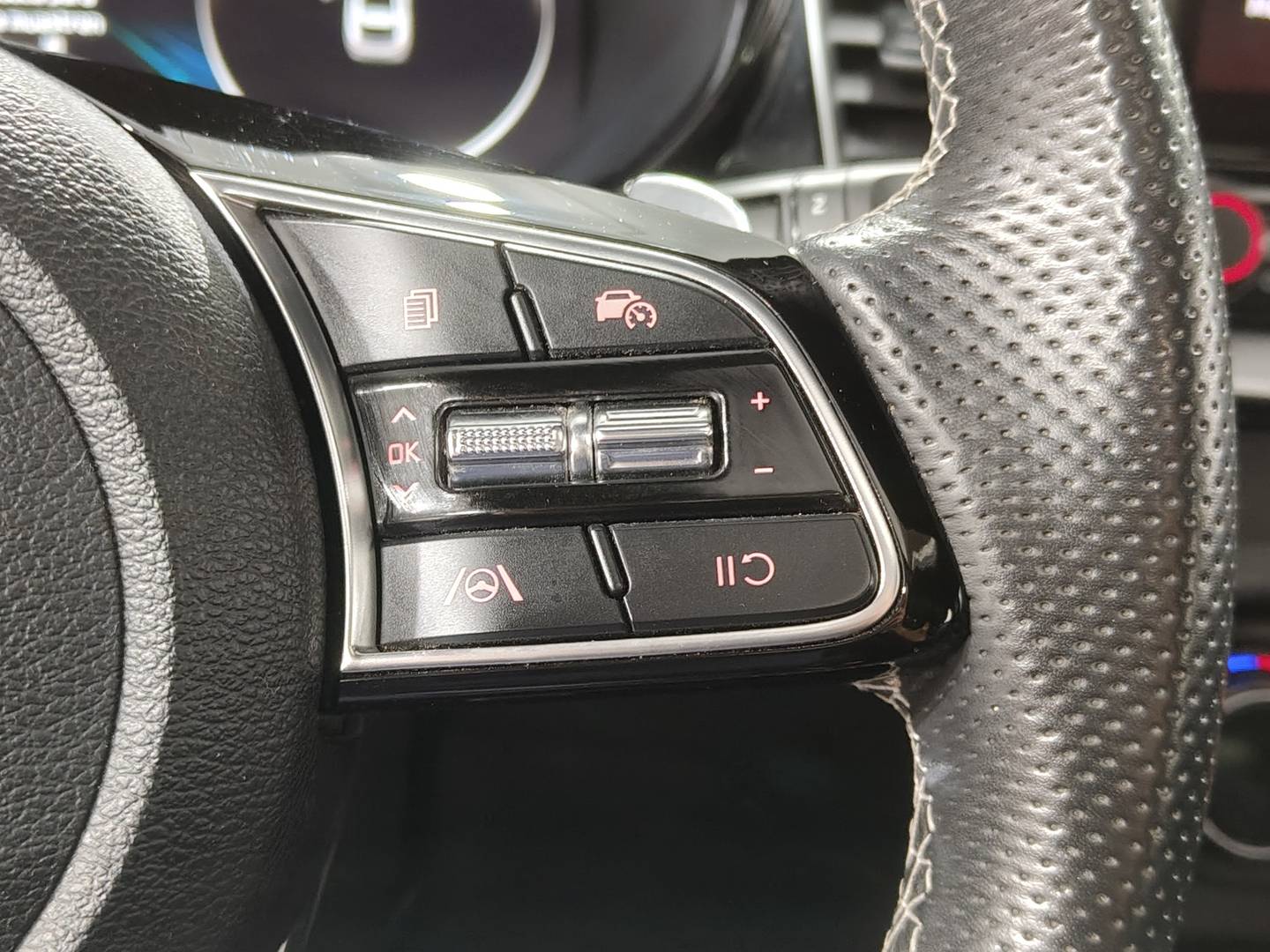 Foto KIA ProCeed Kia ProCeed 1.5 MHEV GT Line DCT (160 CV)