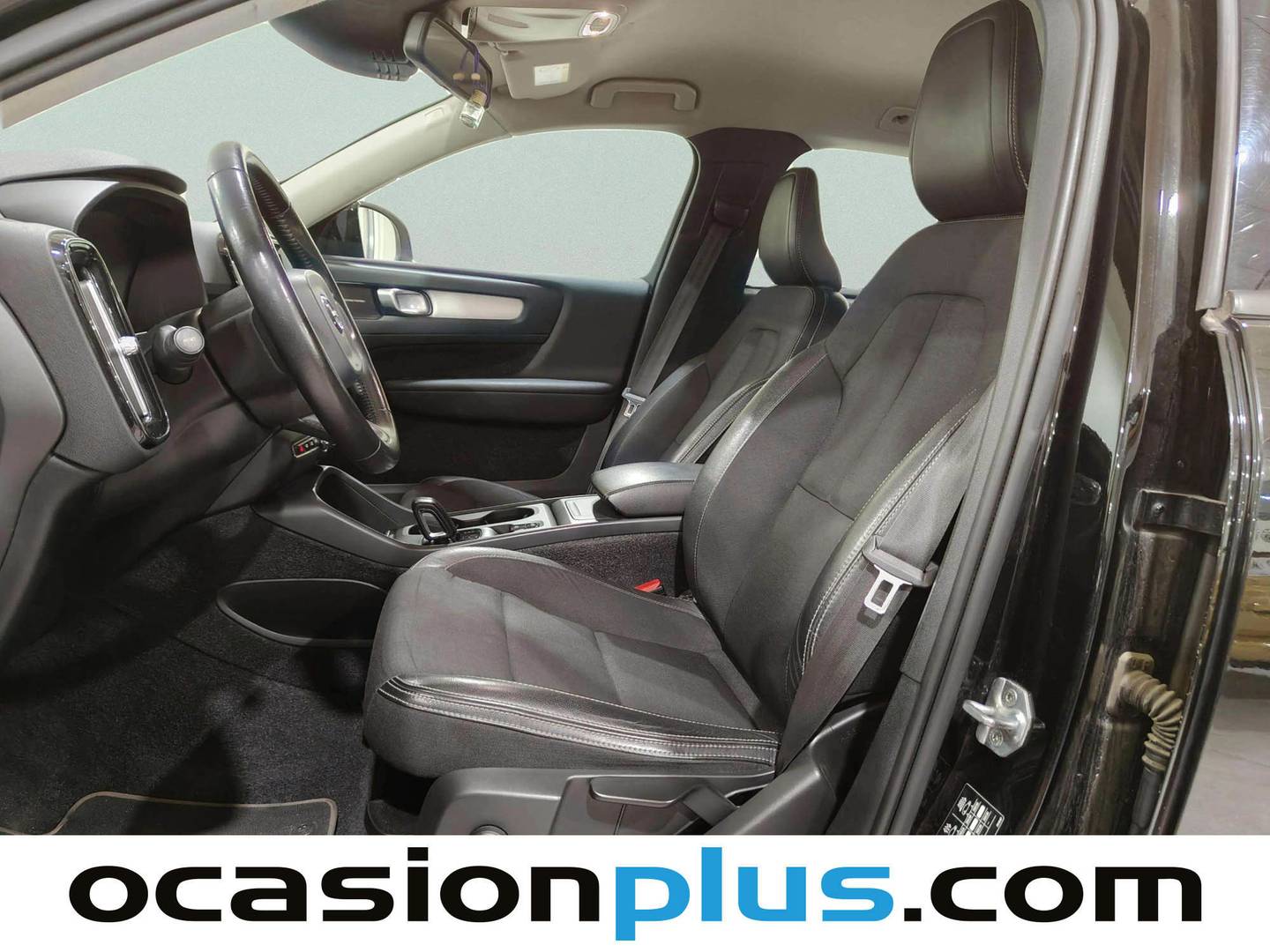 Foto asientos delanteros Volvo XC40 Volvo XC40 T4 Momentum Auto (190 CV)