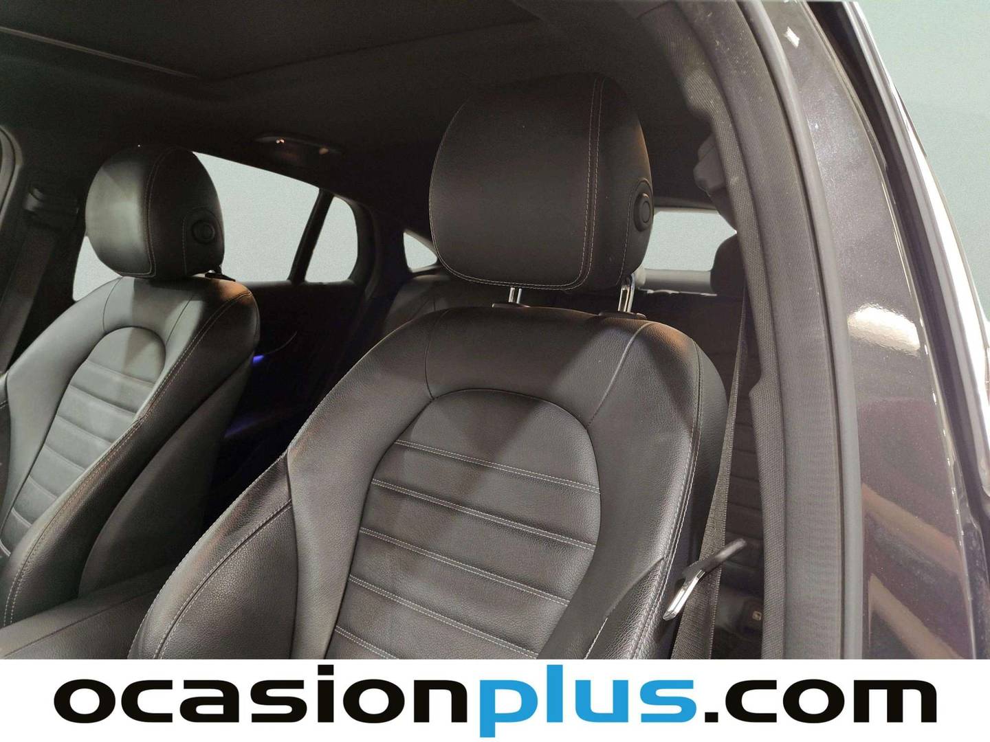 Equipamiento del Mercedes GLC Coupé Mercedes GLC Coupé 300 d 4Matic (245 CV) Pack AMG