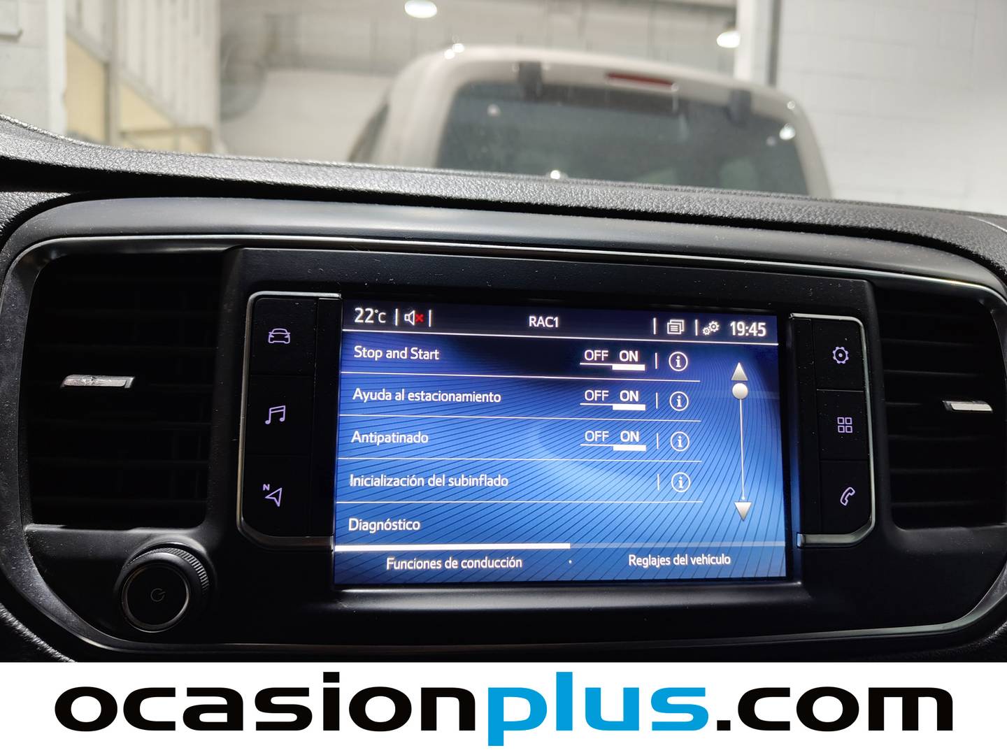 Foto Toyota Proace Verso Toyota Proace Verso 2.0D VX Plus Shuttle L1 (145 CV) 8 Plazas