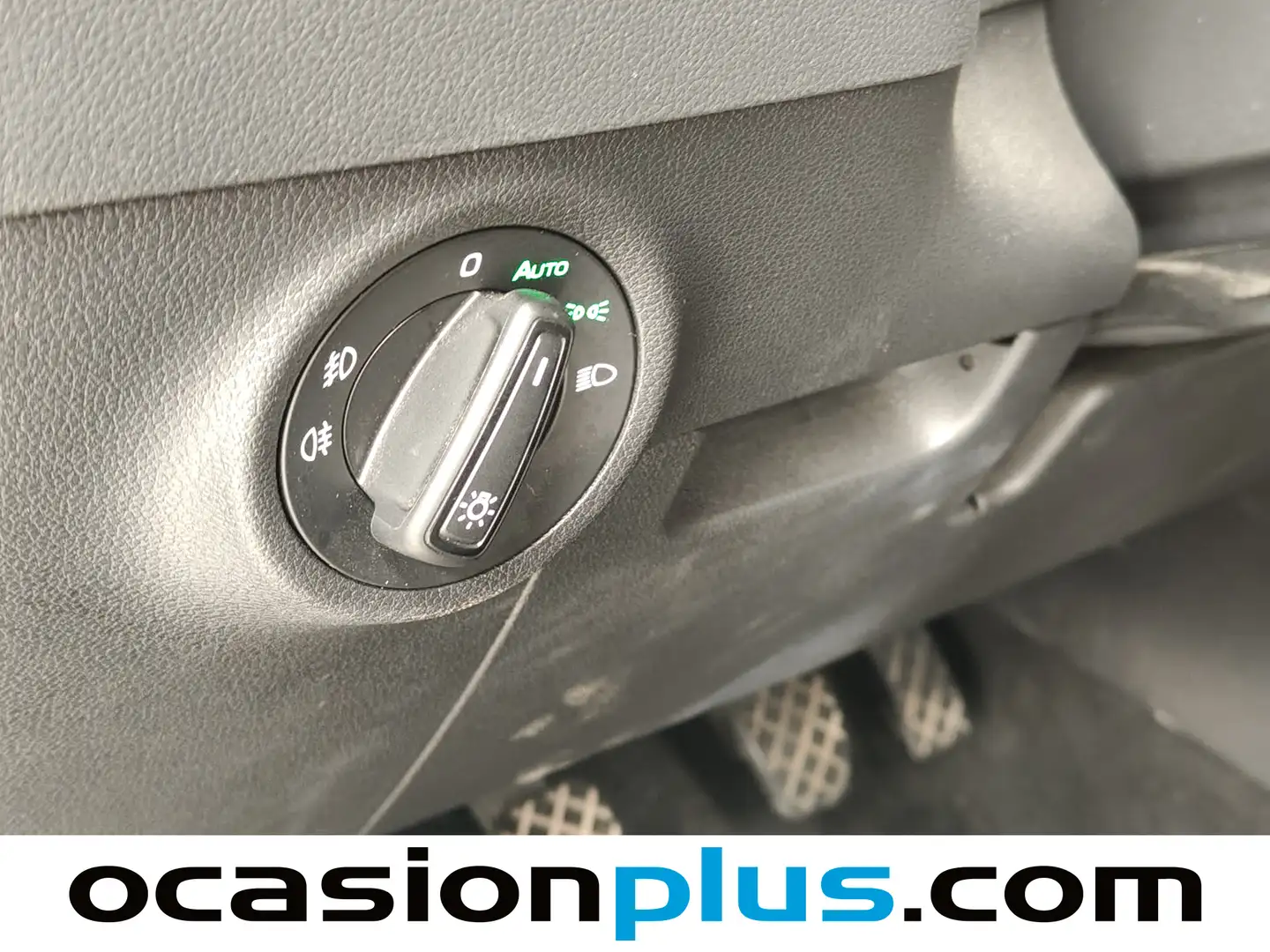 Foto Skoda Karoq Skoda Karoq 2.0 TDI Selection  (115 CV)