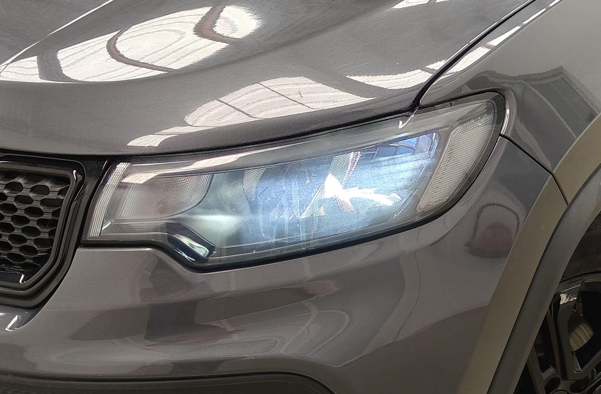 Jeep Compass 1.3 Gse Night Eagle FWD - foto 19