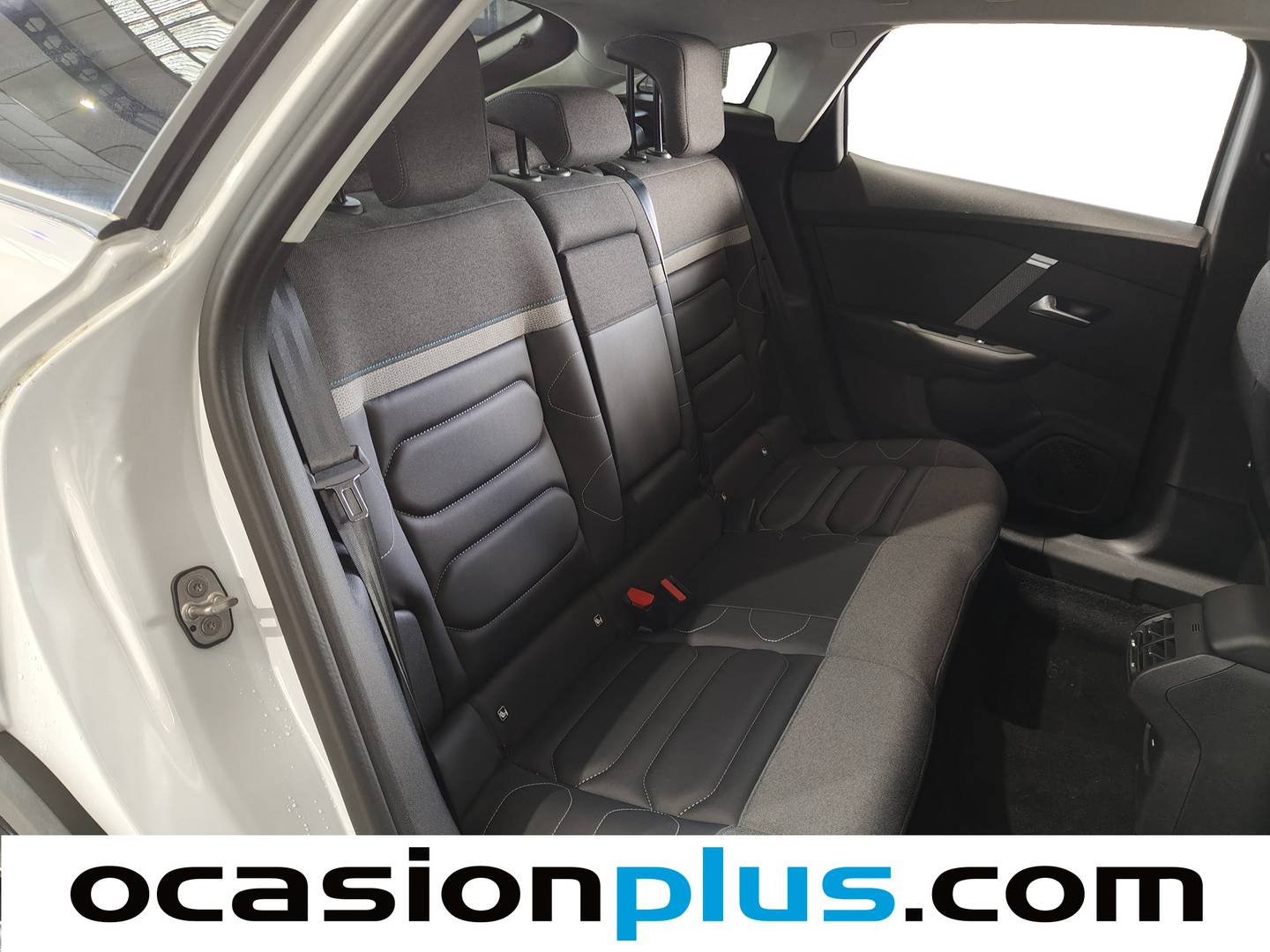 Foto Citroën C4 Citroen C4 PureTech 130 S&S Max EAT8  (131 CV)