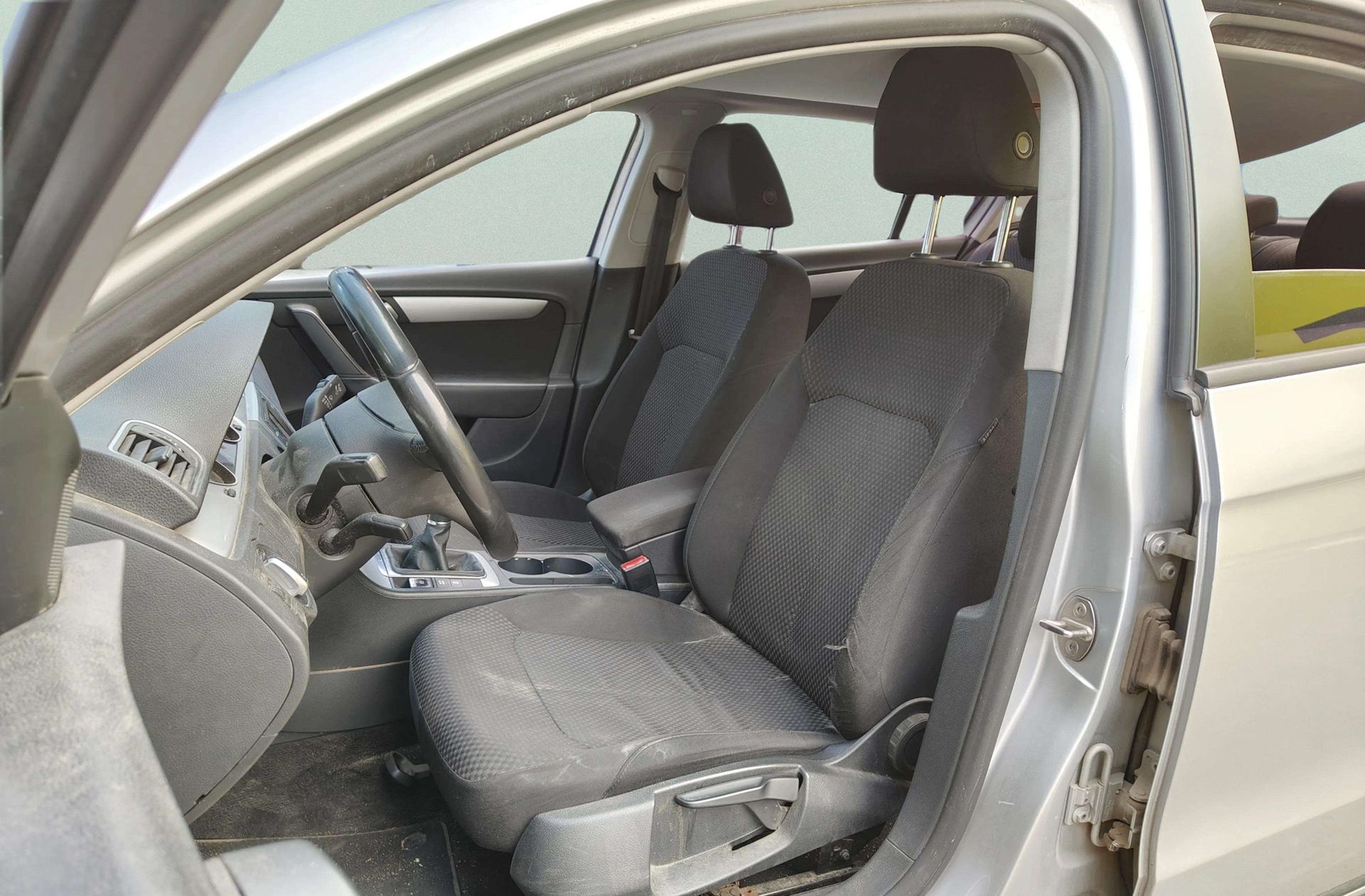 Volkswagen Passat 1.6 TDI BMT - foto 10
