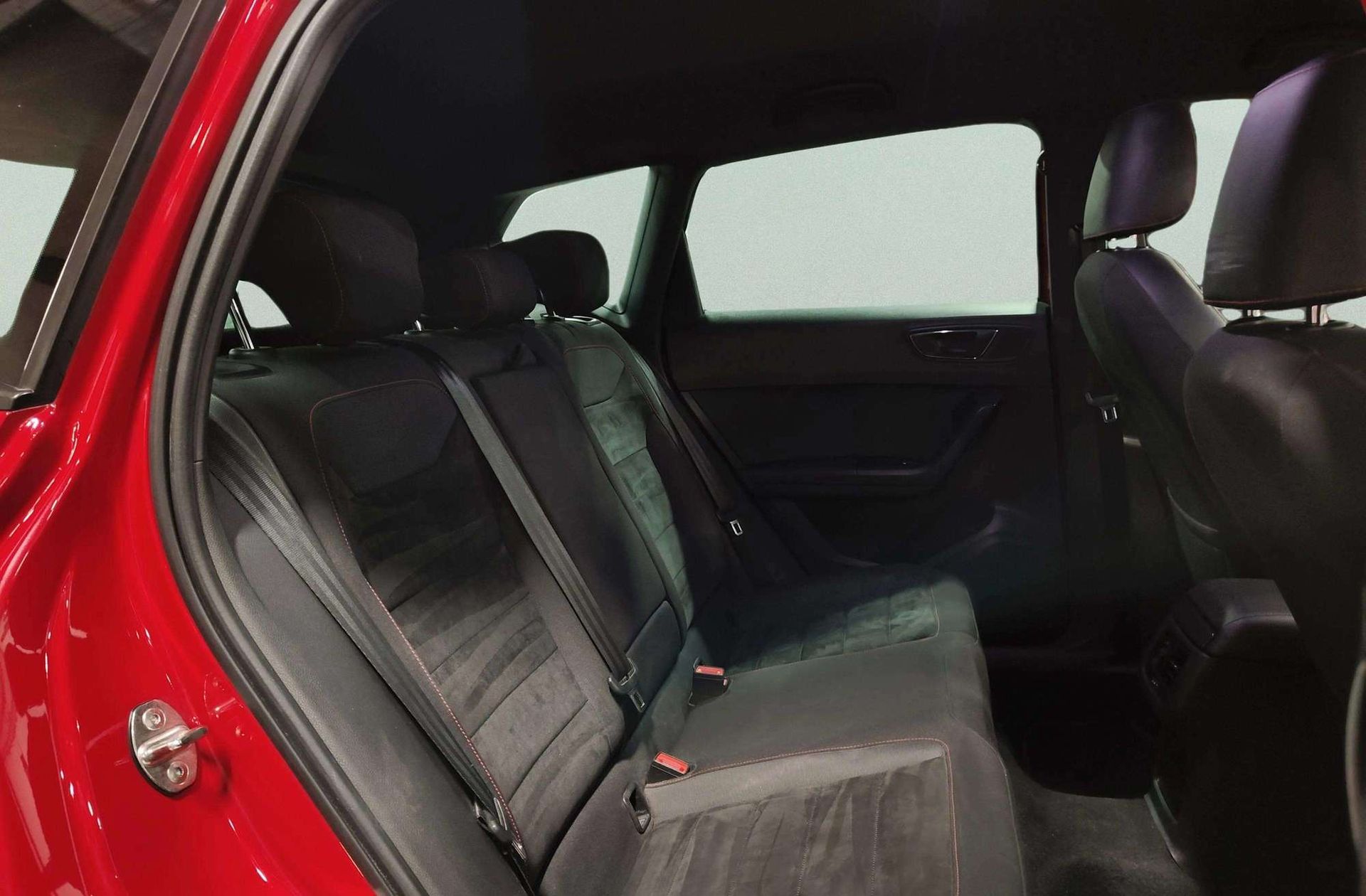 SEAT Ateca 2.0 TSI FR 4Drive DSG - foto 21