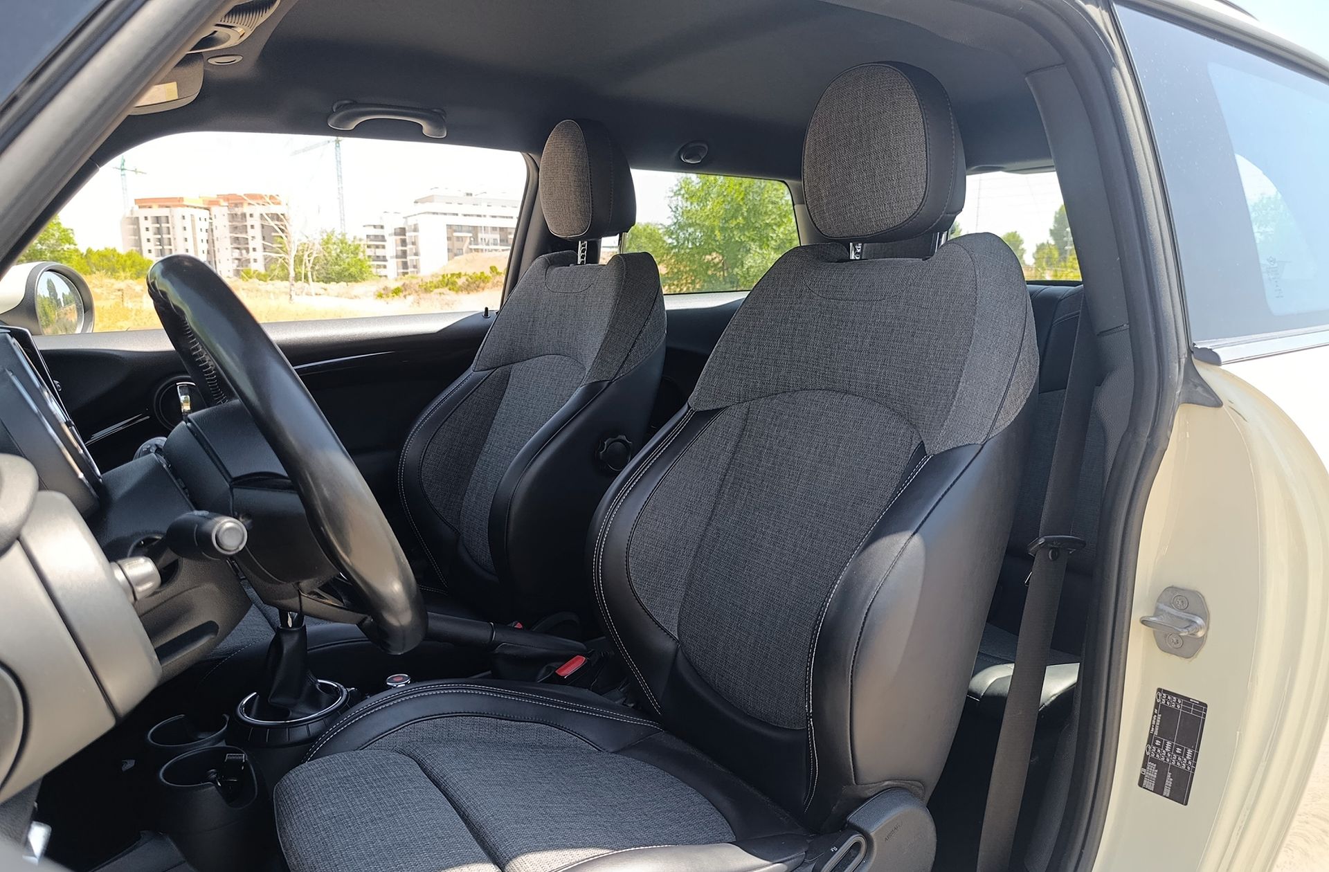 MINI Cooper SD - foto 8
