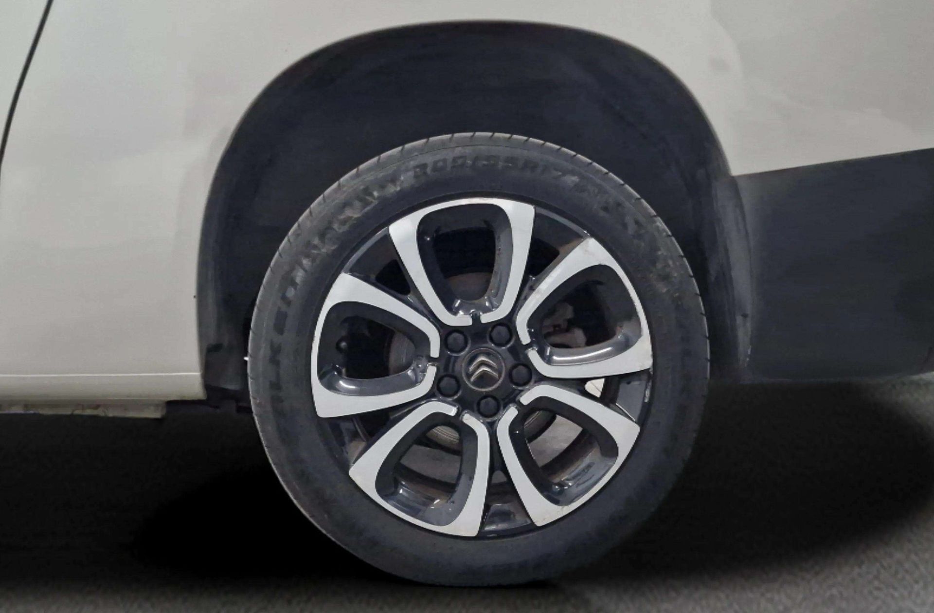 Citroën Berlingo BlueHDi 130 Talla M Shine - foto 34
