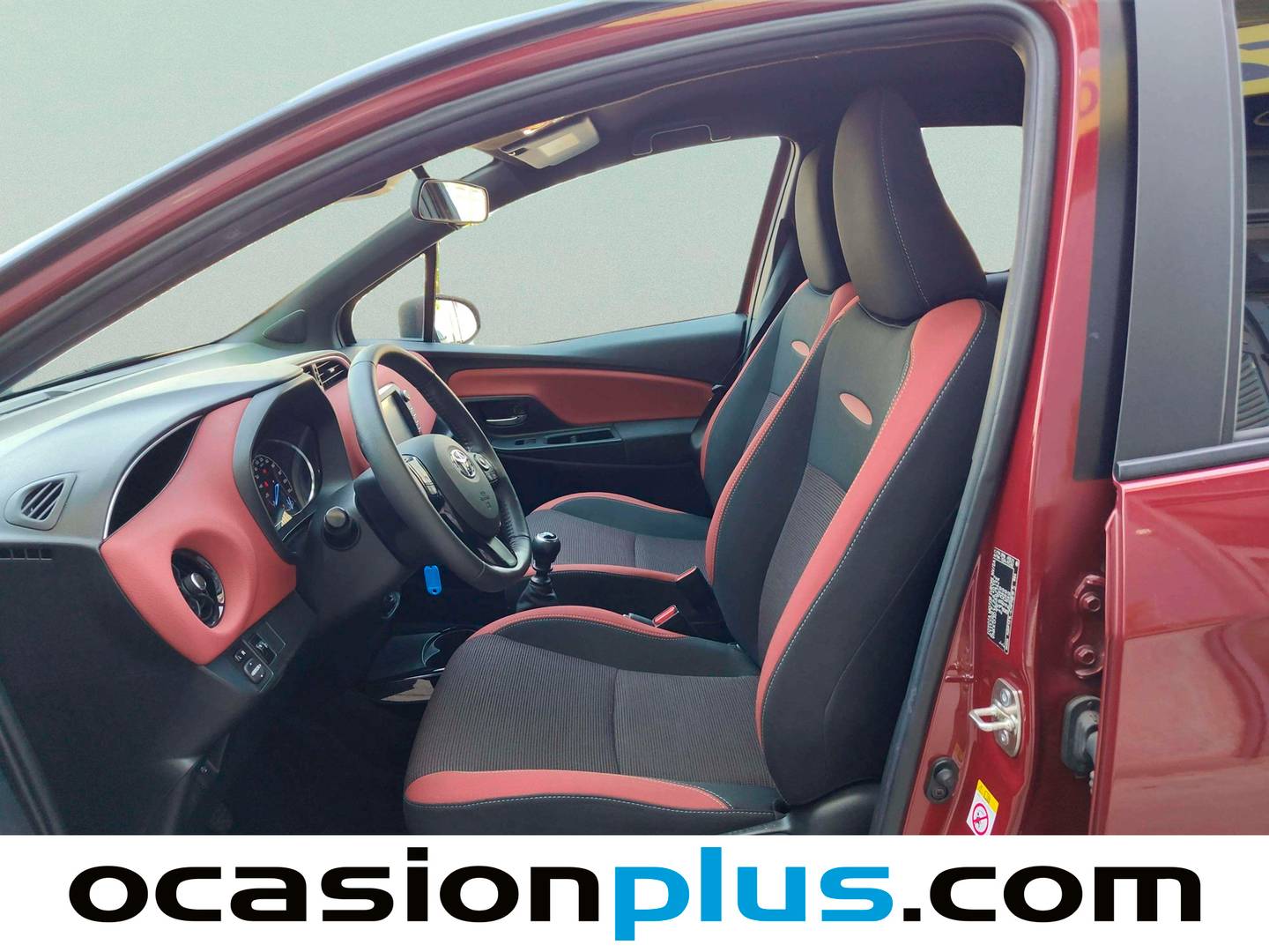 Foto asientos delanteros Toyota Yaris Toyota Yaris 1.5 Feel (111 CV)