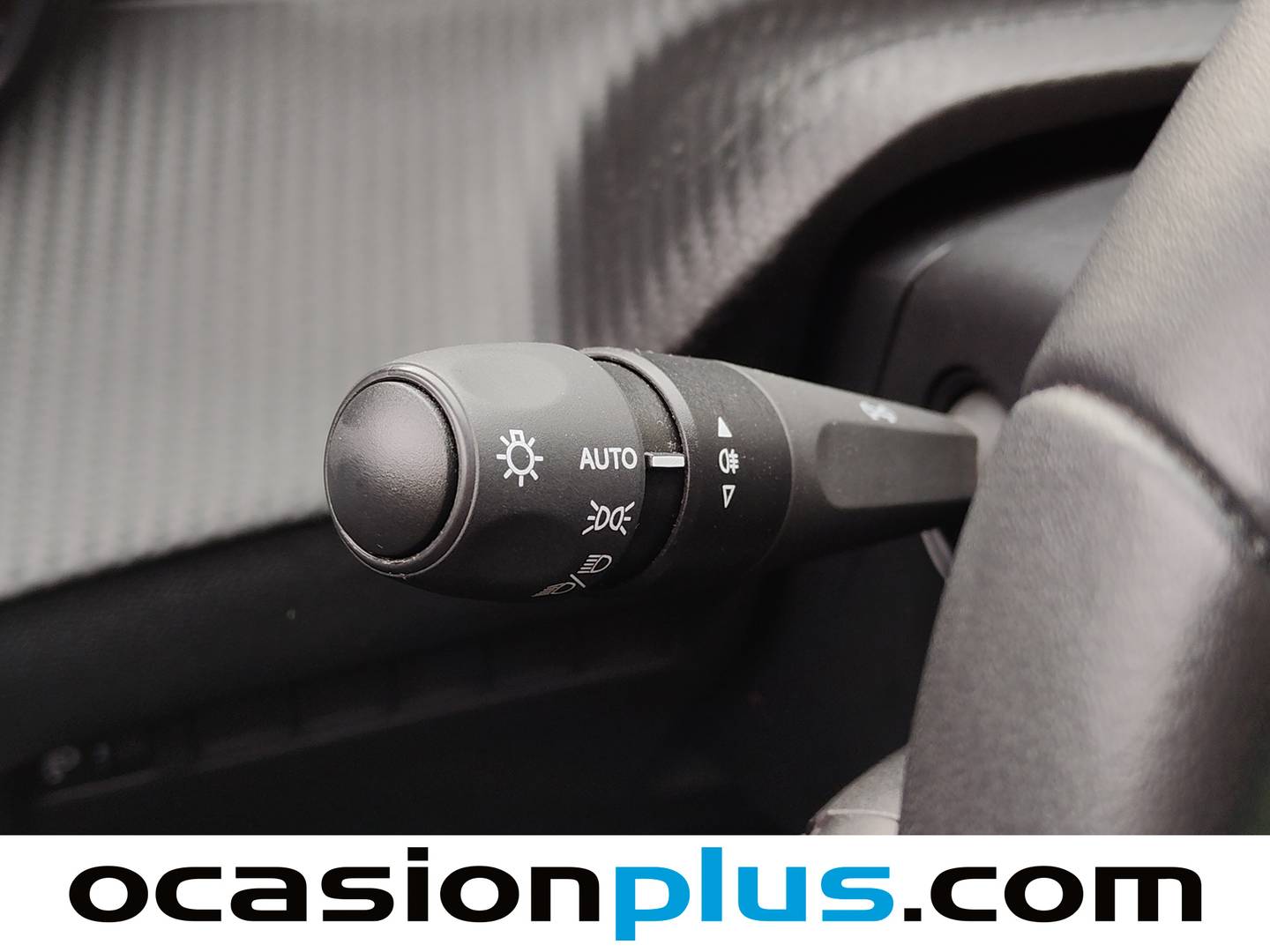 Foto Peugeot 2008 Peugeot 2008 PureTech 100 S&S Allure (100 CV)