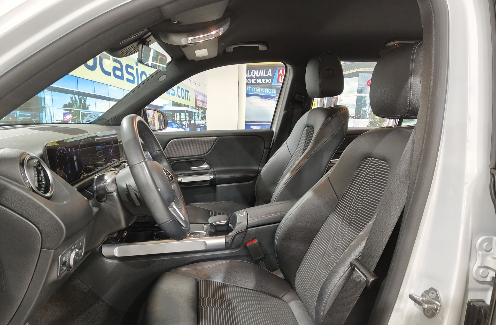 Mercedes-Benz GLB 220 D 4MATIC - foto 11