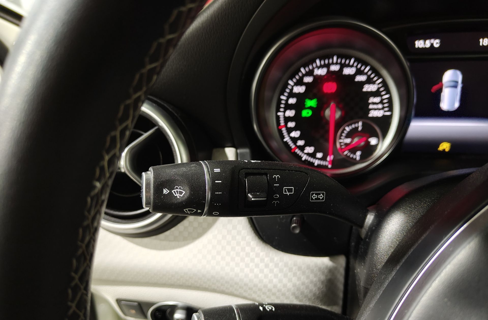 Mercedes-Benz Clase A A 180 Urban - foto 27