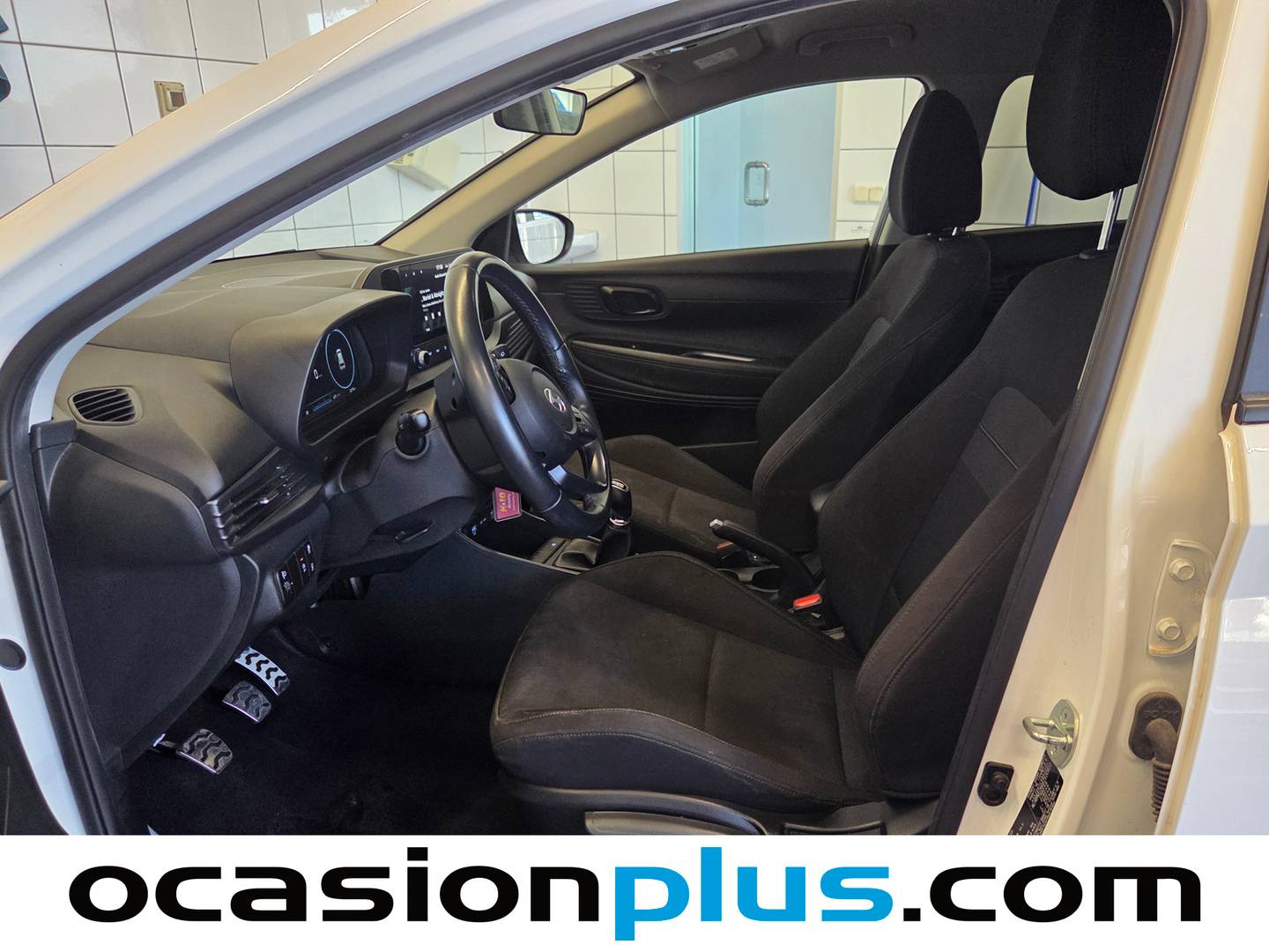 Foto asientos delanteros Hyundai Bayon Hyundai Bayon 1.2 MPI Maxx (79 CV)