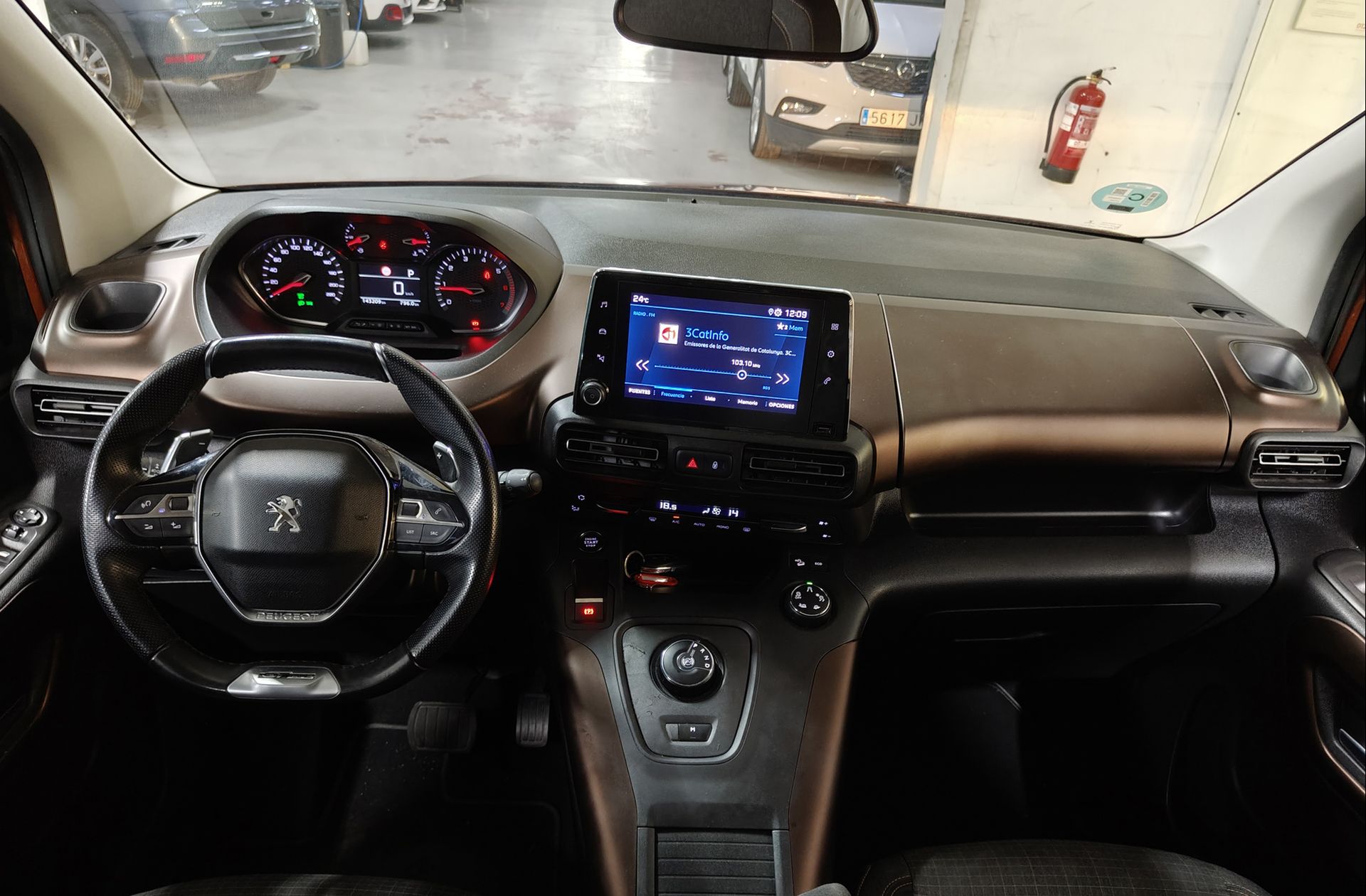 Peugeot Rifter BlueHDi 130 GT Line Standard EAT8 9 - foto 7