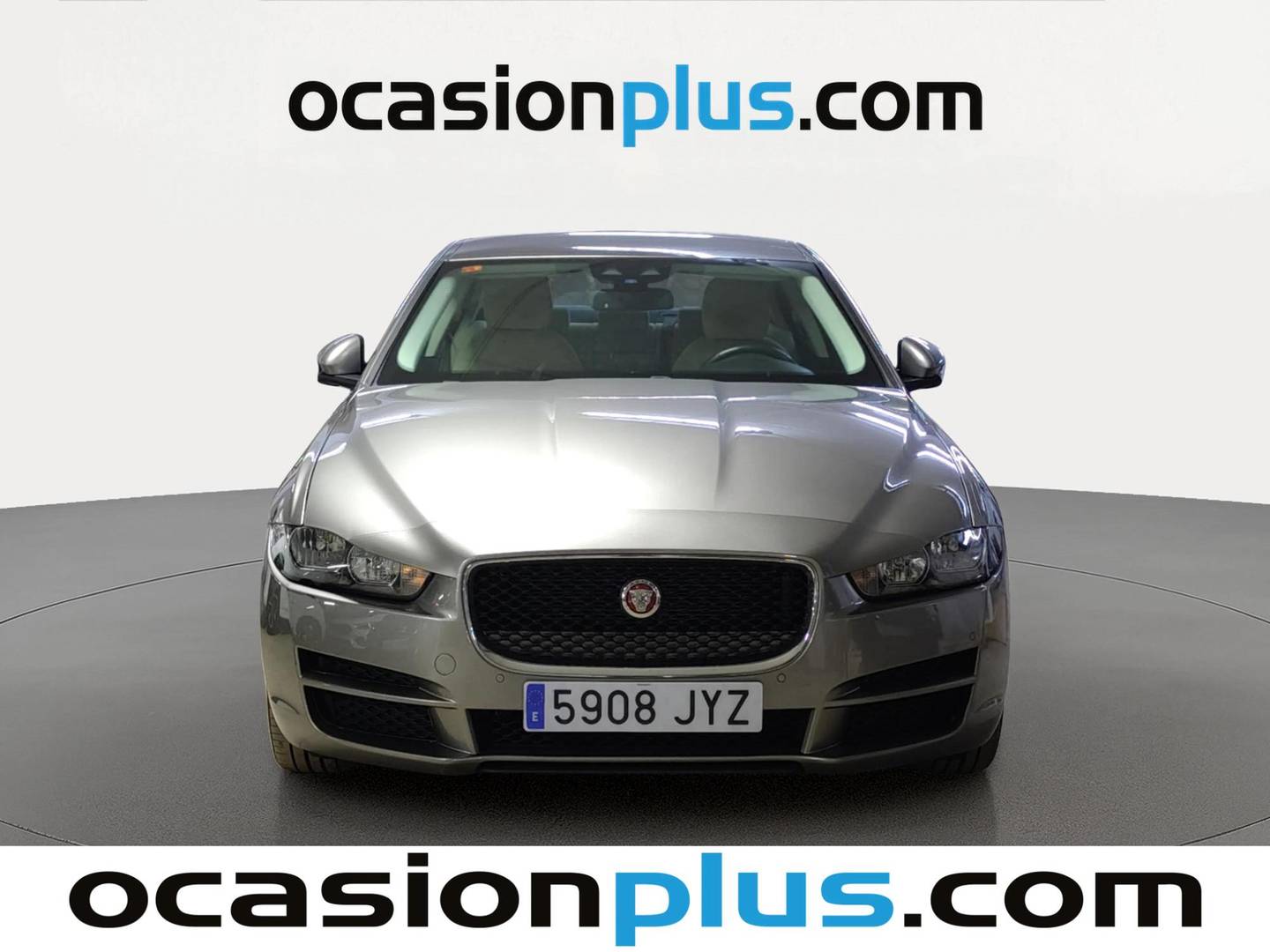 Foto Jaguar XE Jaguar XE 2.0 Diesel Pure RWD Auto  (180 CV)