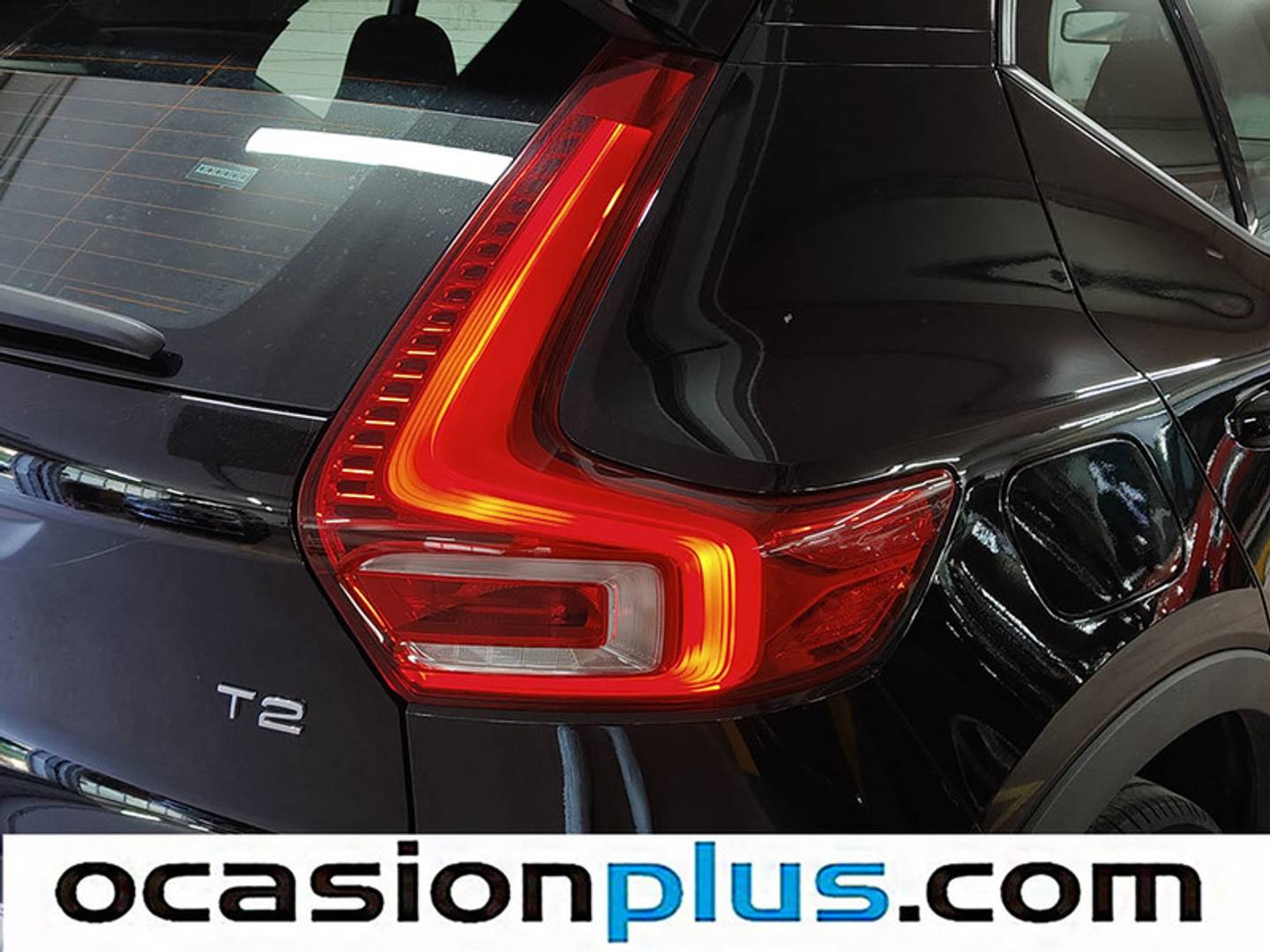 Foto Volvo XC40 Volvo XC40 T2 Essential (129 CV)