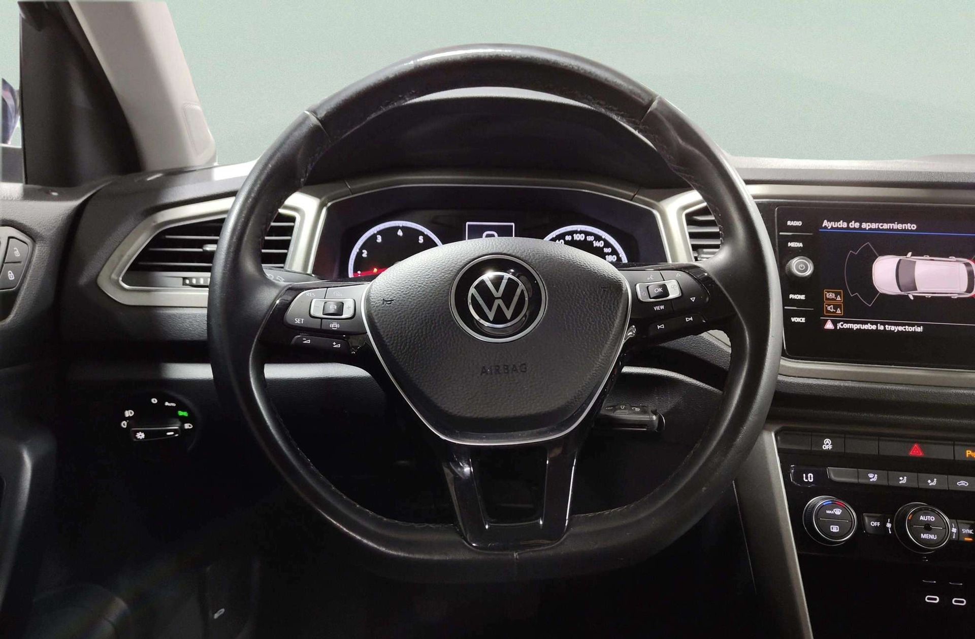 Volkswagen T-Roc Advance 1.0 TSI - foto 27