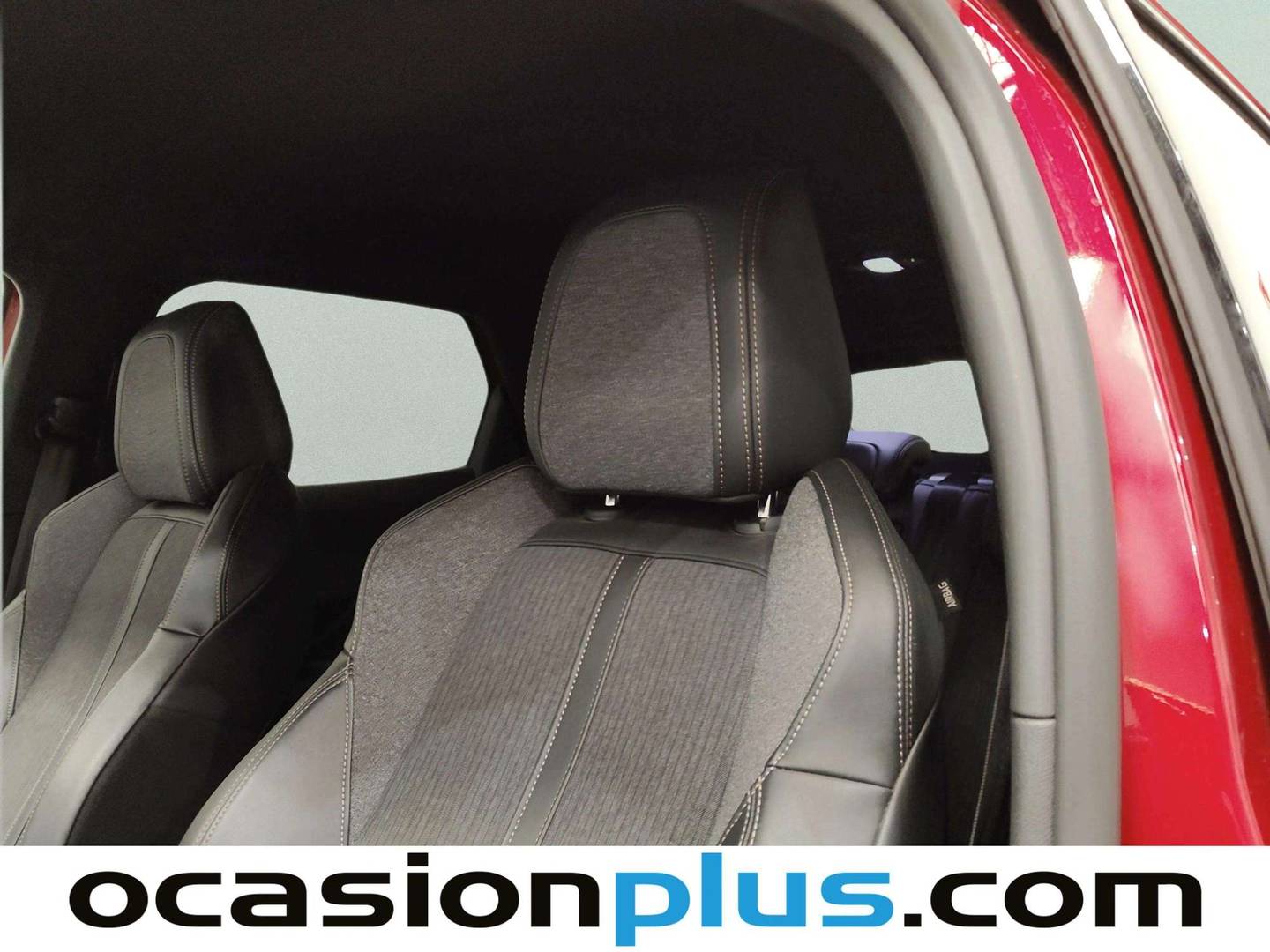 Equipamiento del Peugeot 3008 Peugeot 3008 BlueHDI 130 S&S GT Line (130 CV)