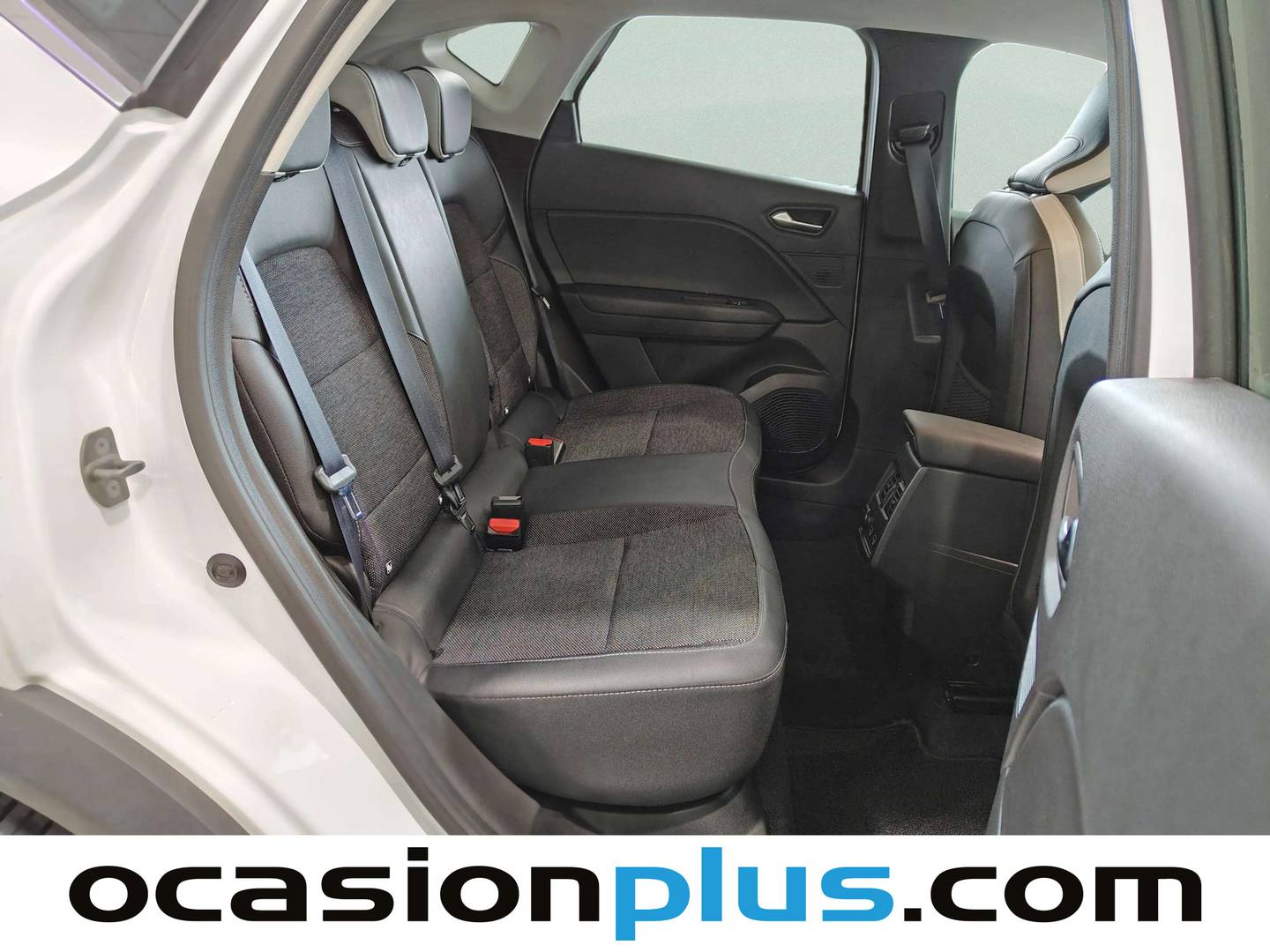 Mitsubishi ASX Mitsubishi ASX 160 PHEV Kaiteki (159 CV) de ocasión