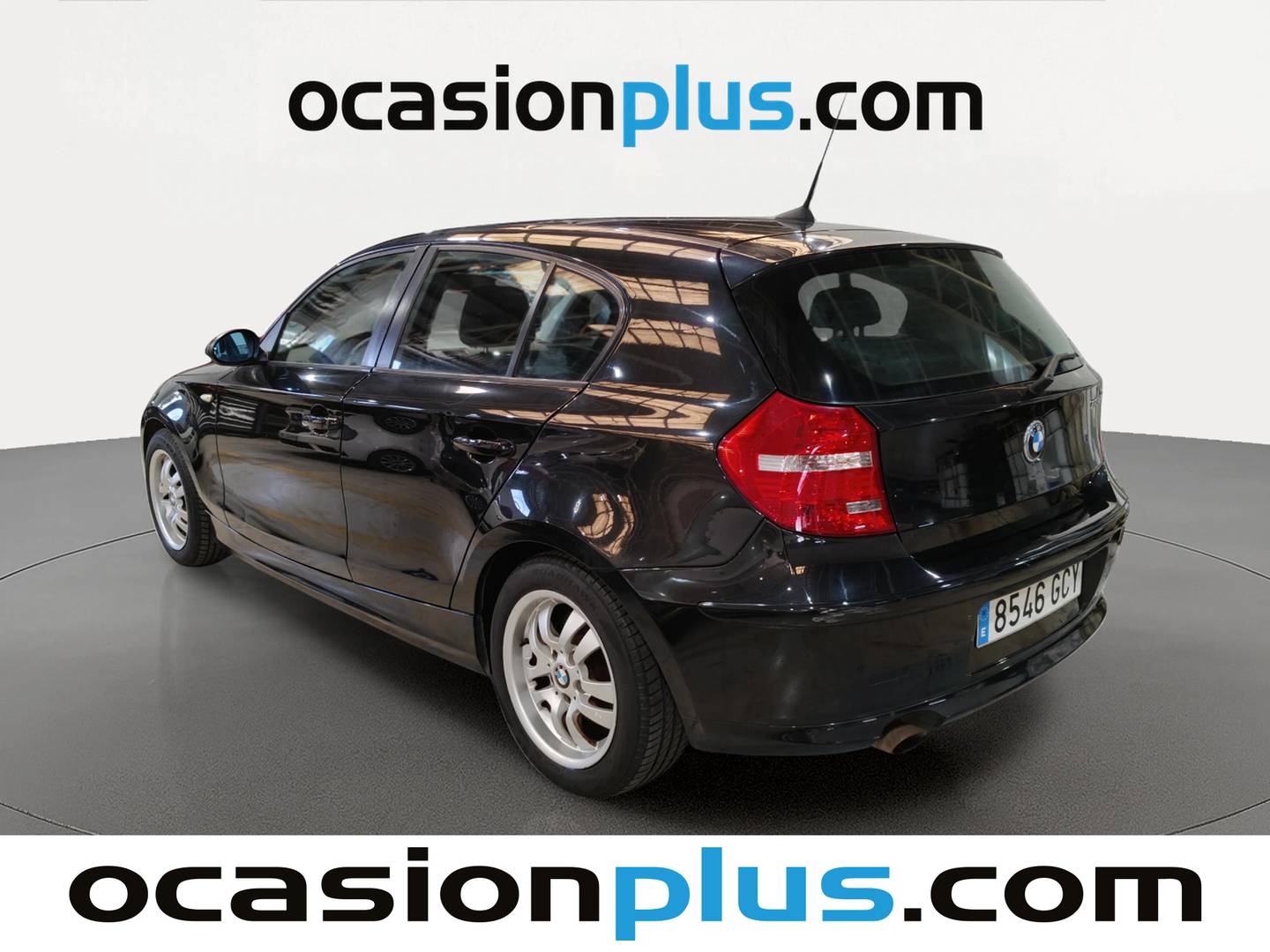 Foto trasera BMW Serie 1 BMW Serie 1 118d (143 CV) izquierda