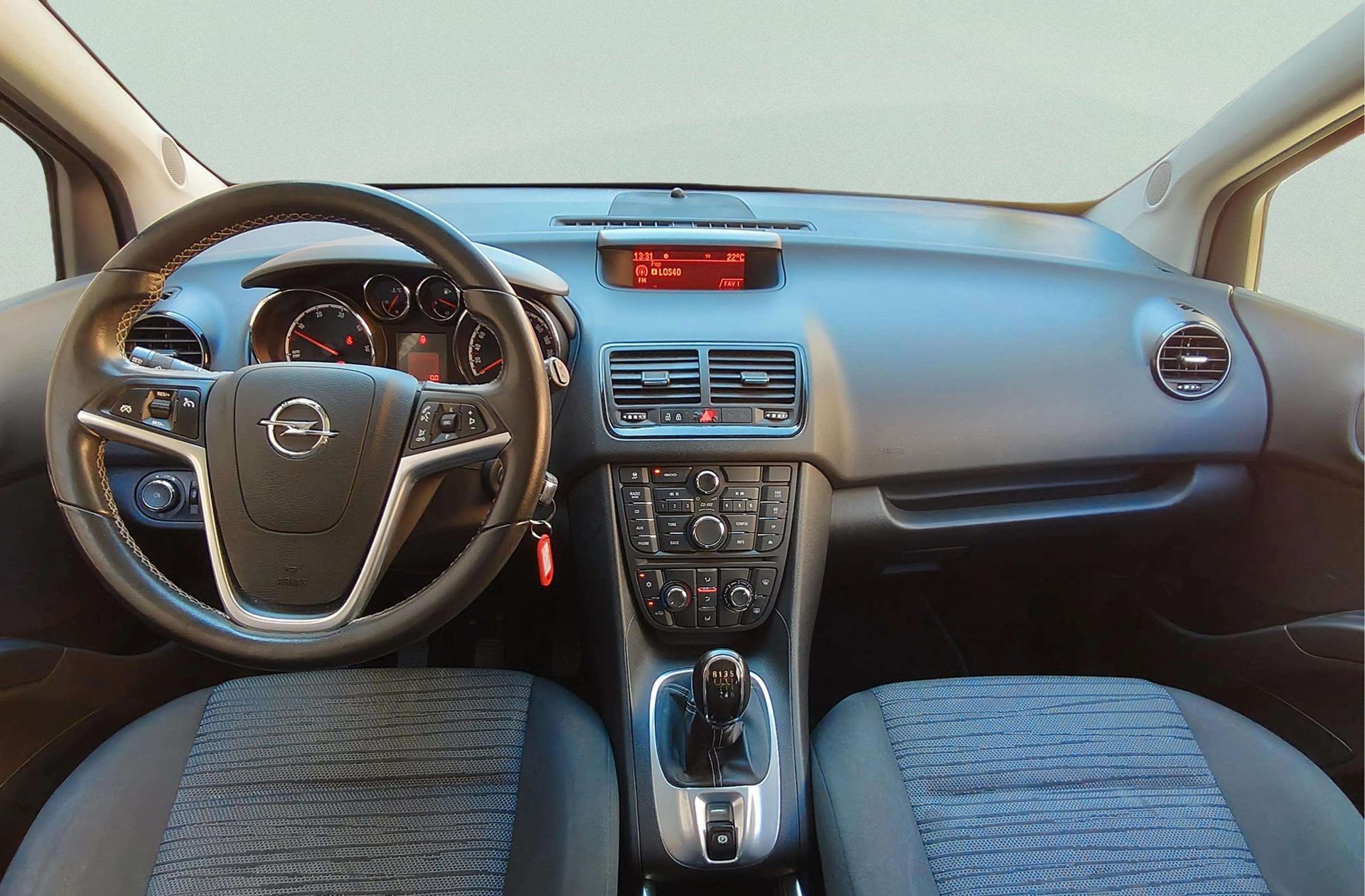 Opel Meriva 1.6 CDTi Selective - foto 6
