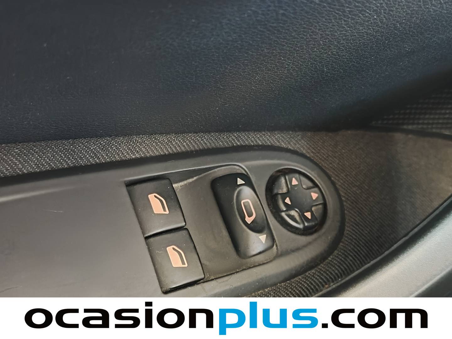 Peugeot 308 PEUGEOT 308 1.4 VTi Confort (95 CV) gasolina