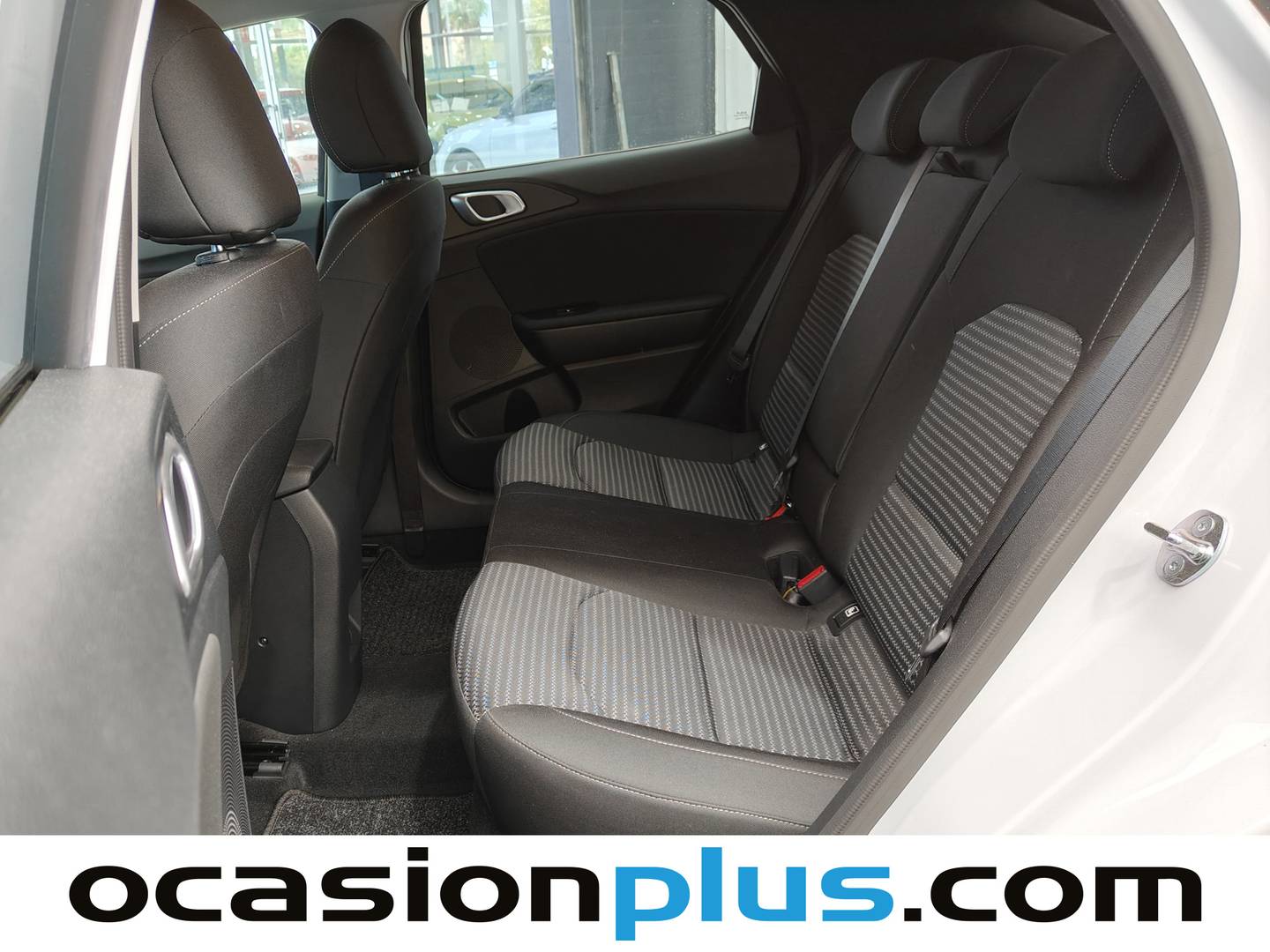 Foto asientos traseros KIA XCeed KIA XCeed 1.0 T-GDi Drive (100 CV)