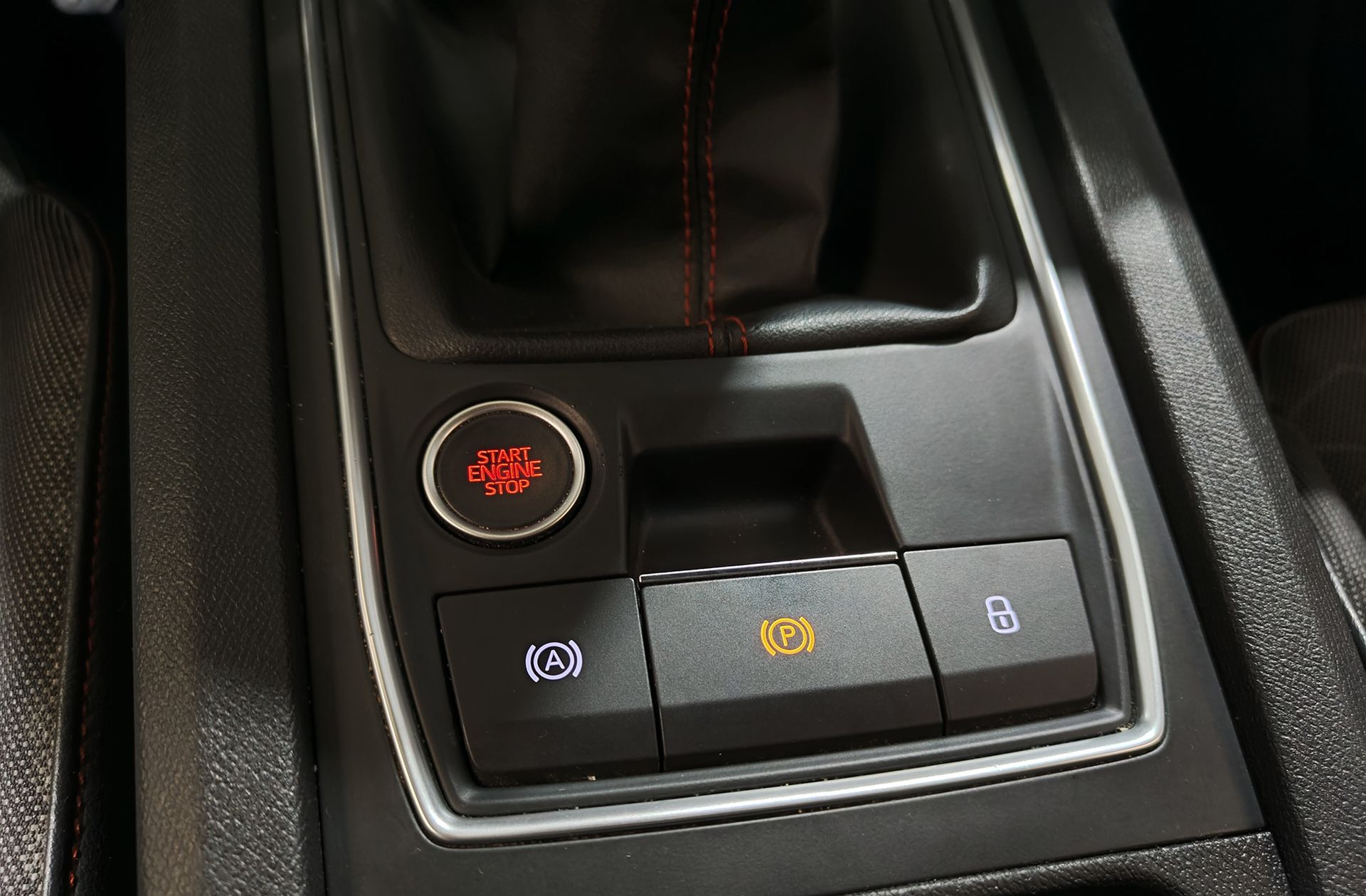 SEAT León ST 1.5 TSI FR Go L - foto 32