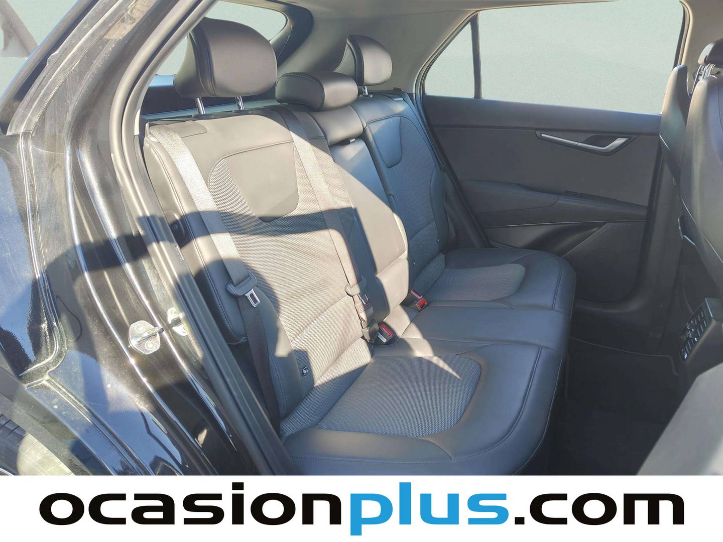 Foto KIA Niro Kia Niro 1.6 GDi HEV Drive (141 CV)