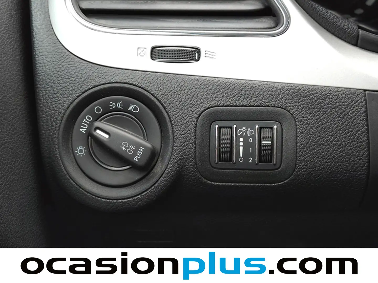 Foto Fiat Freemont Fiat Freemont 2.0 Diesel Lounge AWD Auto (170 CV) 7 Plazas