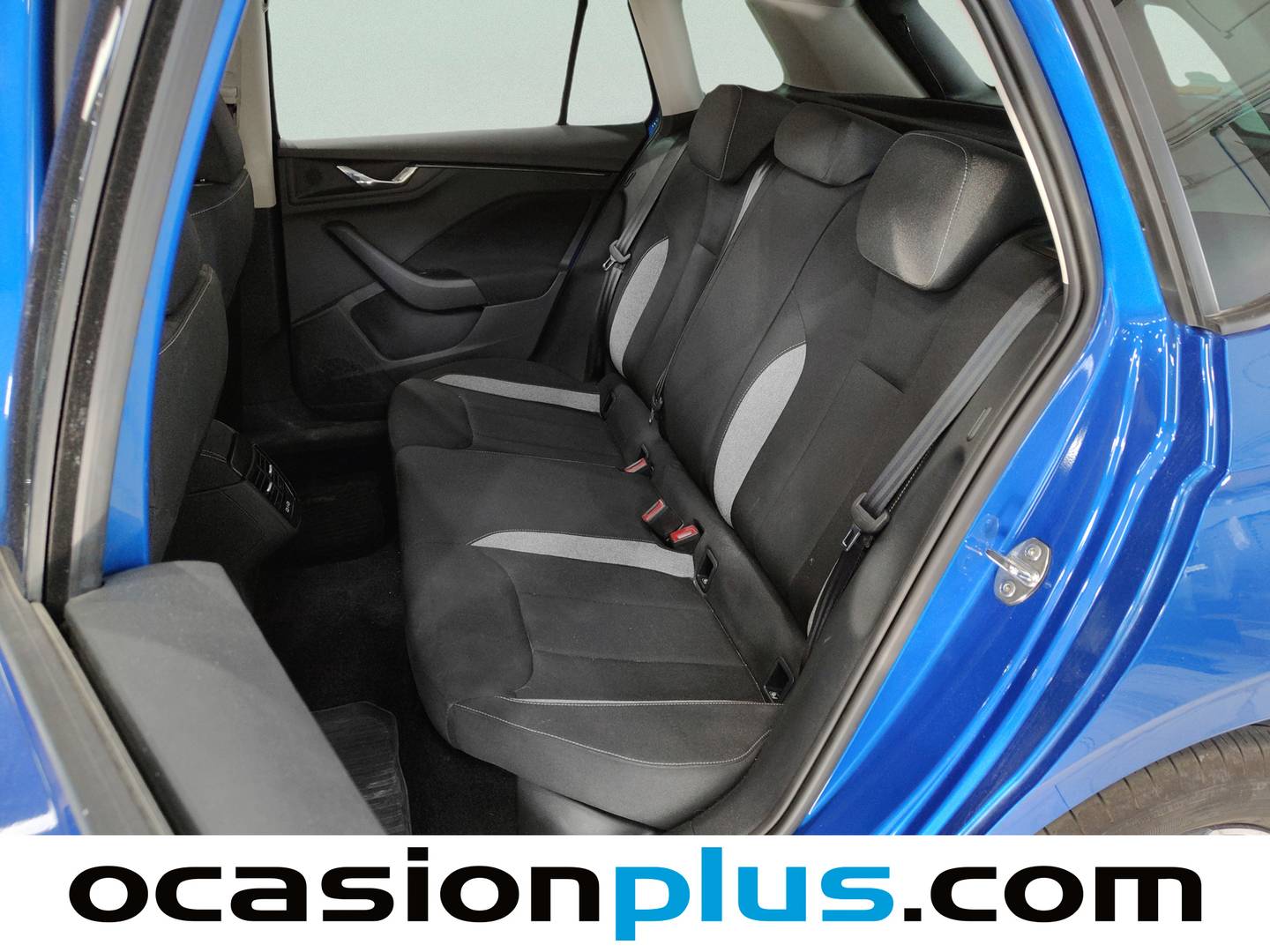 Foto Skoda Kamiq Skoda Kamiq 1.0 TSI Selection DSG (115 CV)