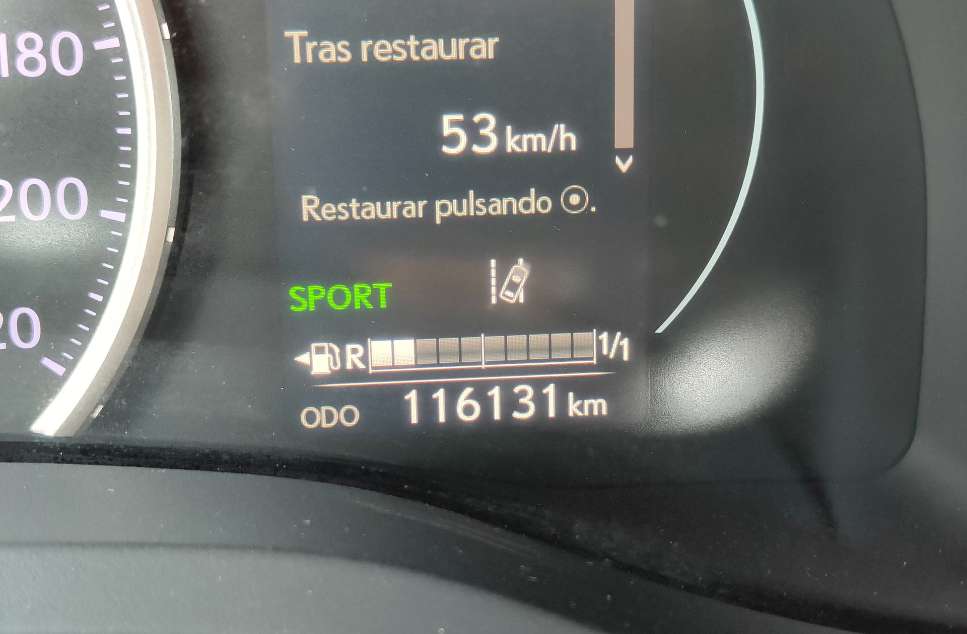 Lexus CT 200h Executive - foto 8