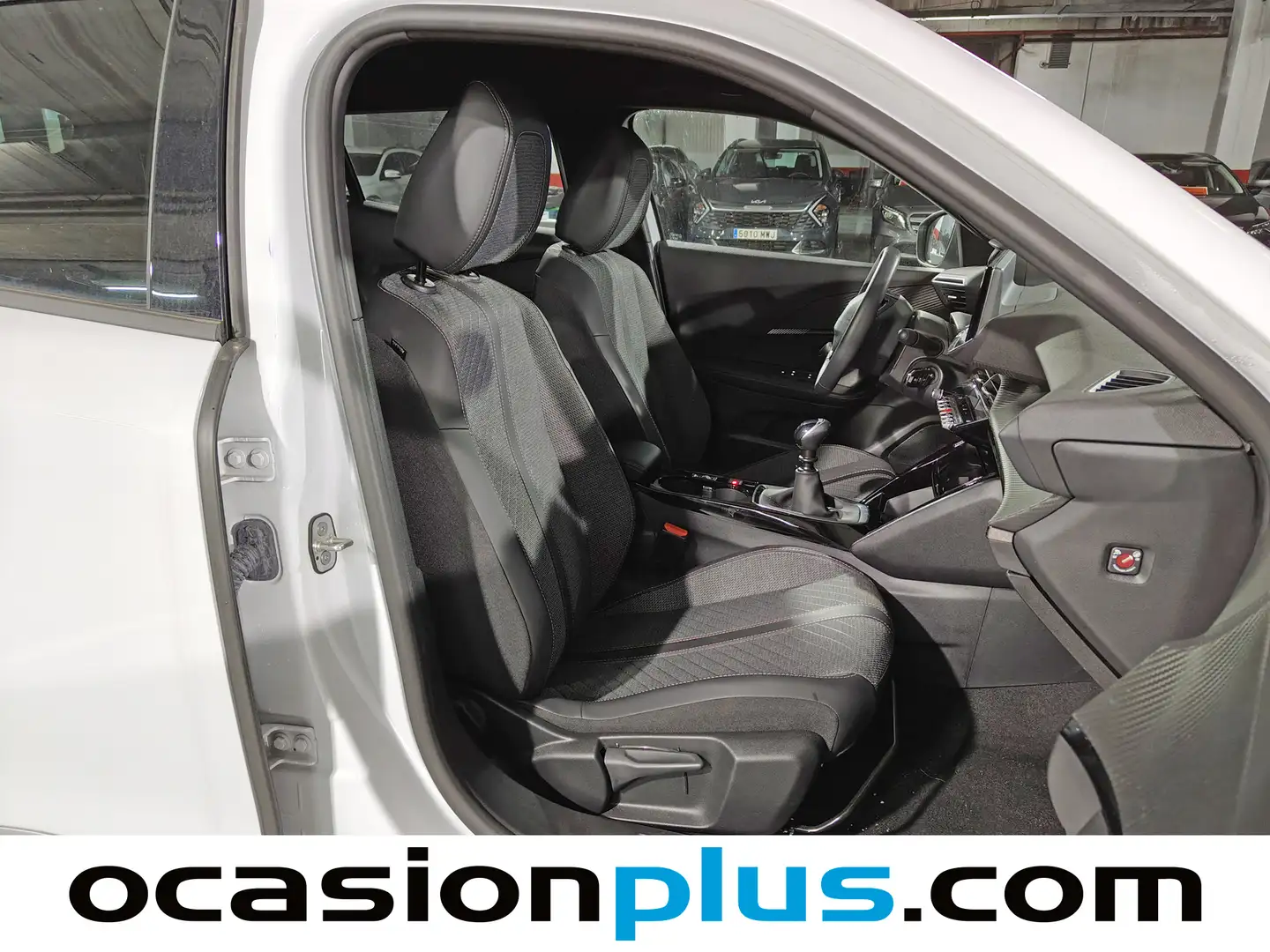 Foto Peugeot 2008 Peugeot 2008 PureTech 100 S&S Allure (100 CV)