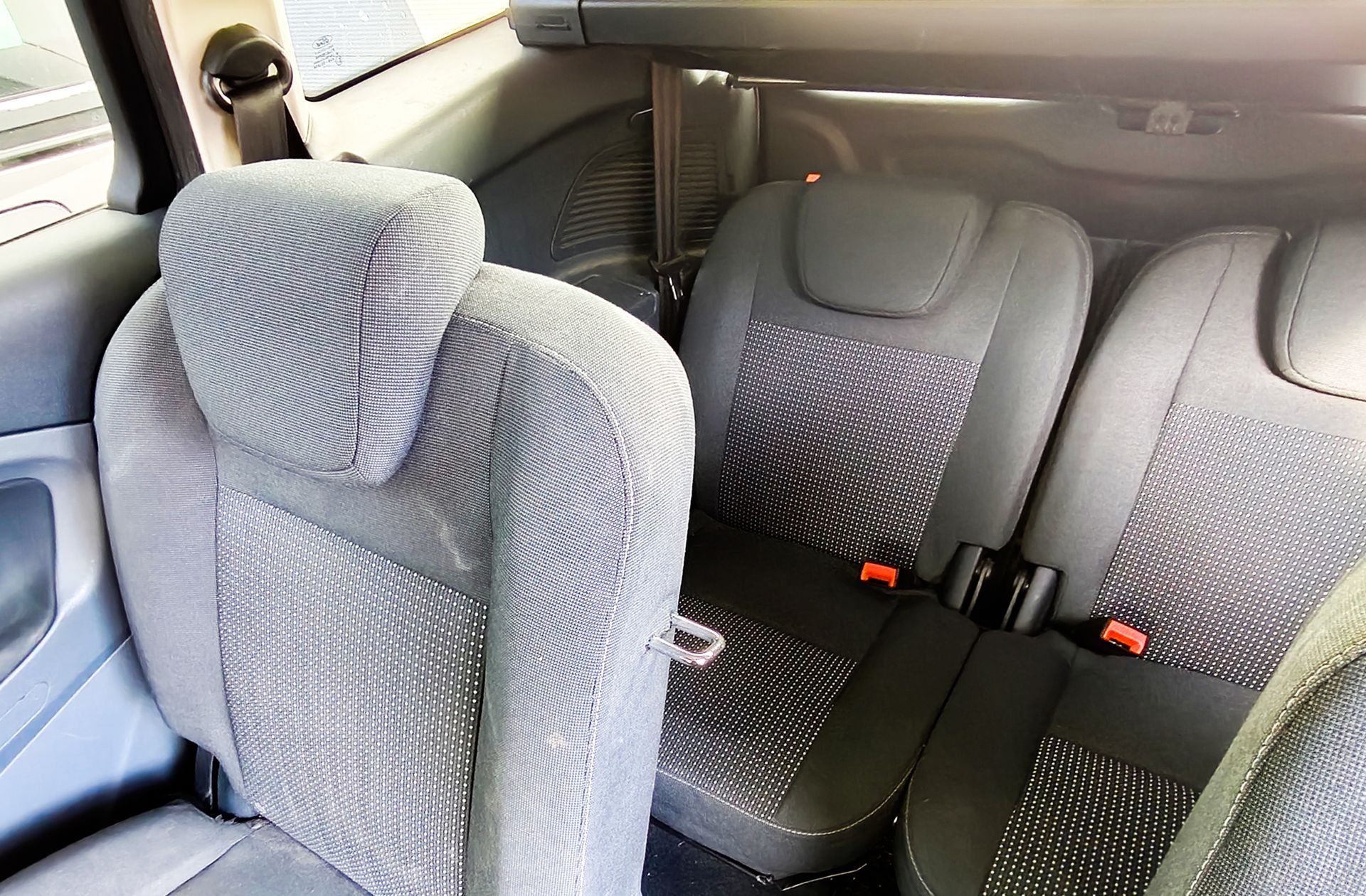 Ford Grand C-Max 1.0 EcoBoost 125 Start-Stop Trend - foto 11