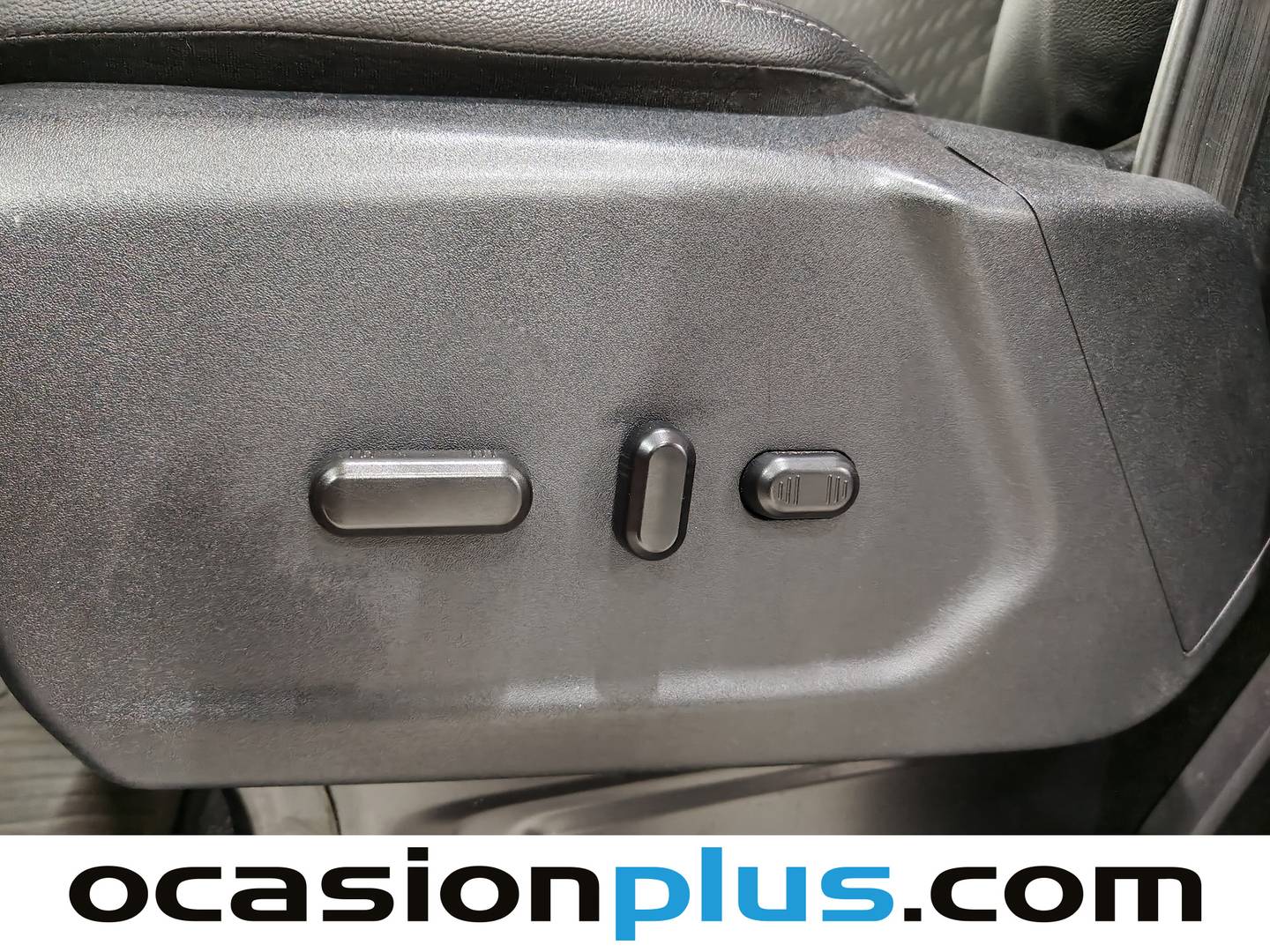 Extras del Ford Transit Custom FORD Transit Custom Kombi 2.0 TDCI  310 L1 Sport  (170CV) 8 Plazas