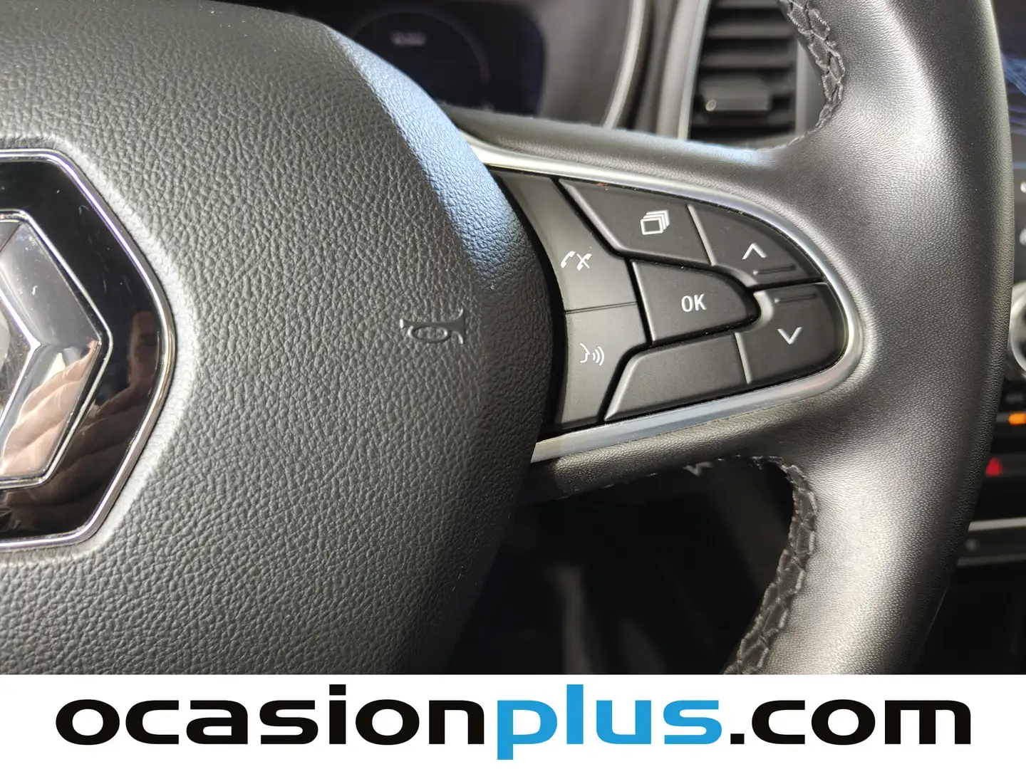 Foto Renault Mégane Renault Megane Sport Tourer E-TECH Intens (160 CV)