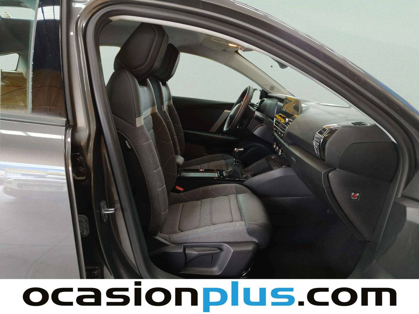 Citroën C4 Citroen C4 PureTech 130 S&S 6v Plus (131 CV) 131cv