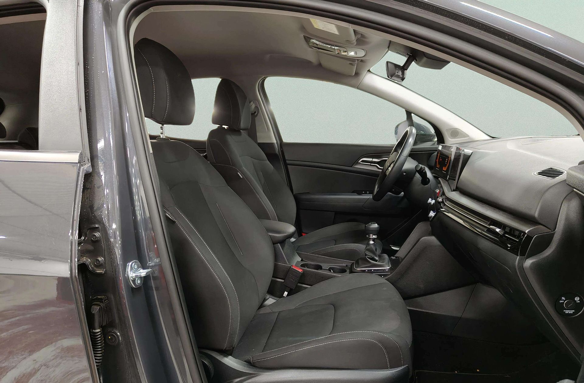 Kia Sportage 1.6 T-GDi Concept 4x2 - foto 19