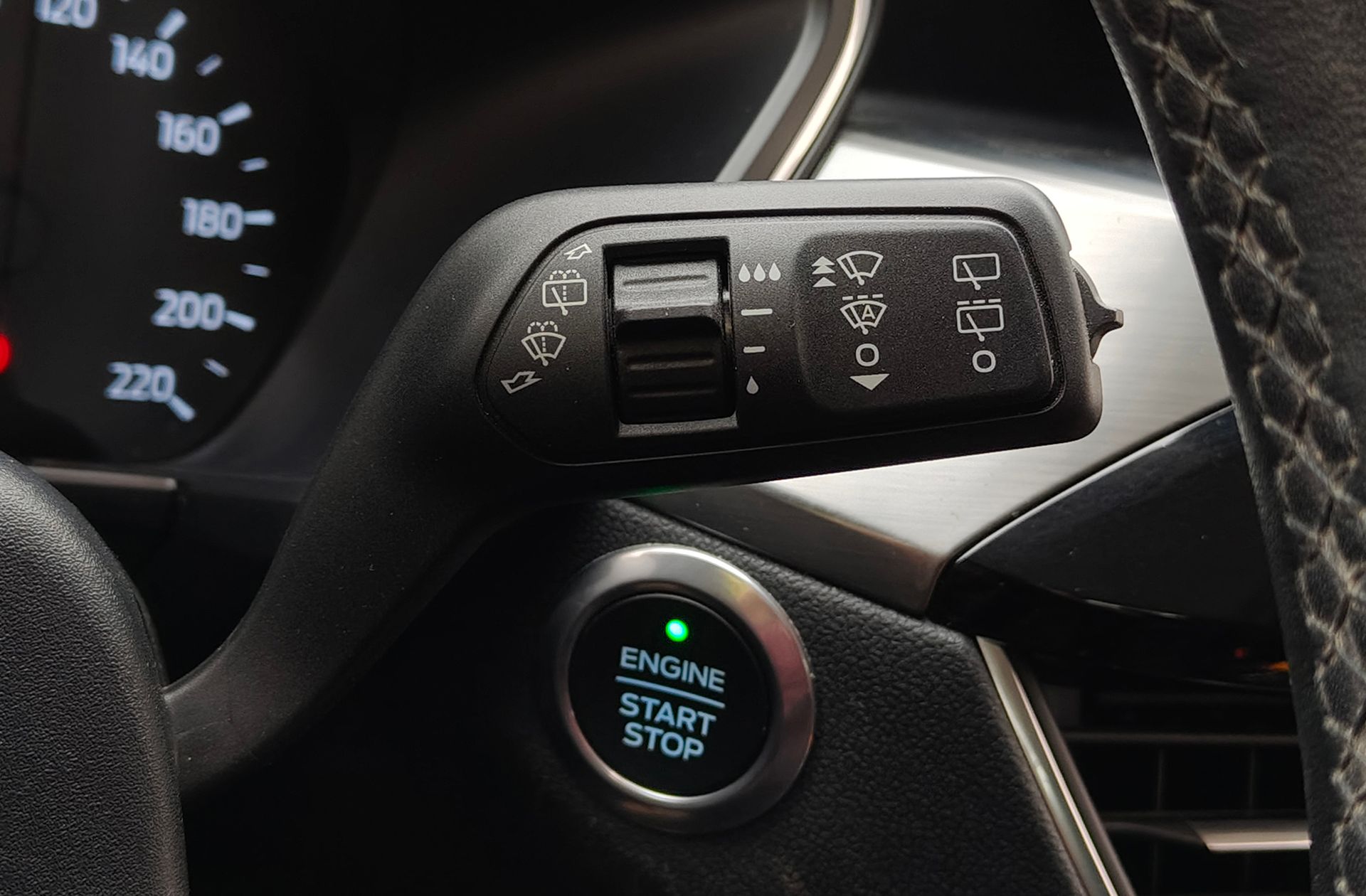 Ford Kuga 1.5 EcoBlue Titanium - foto 29