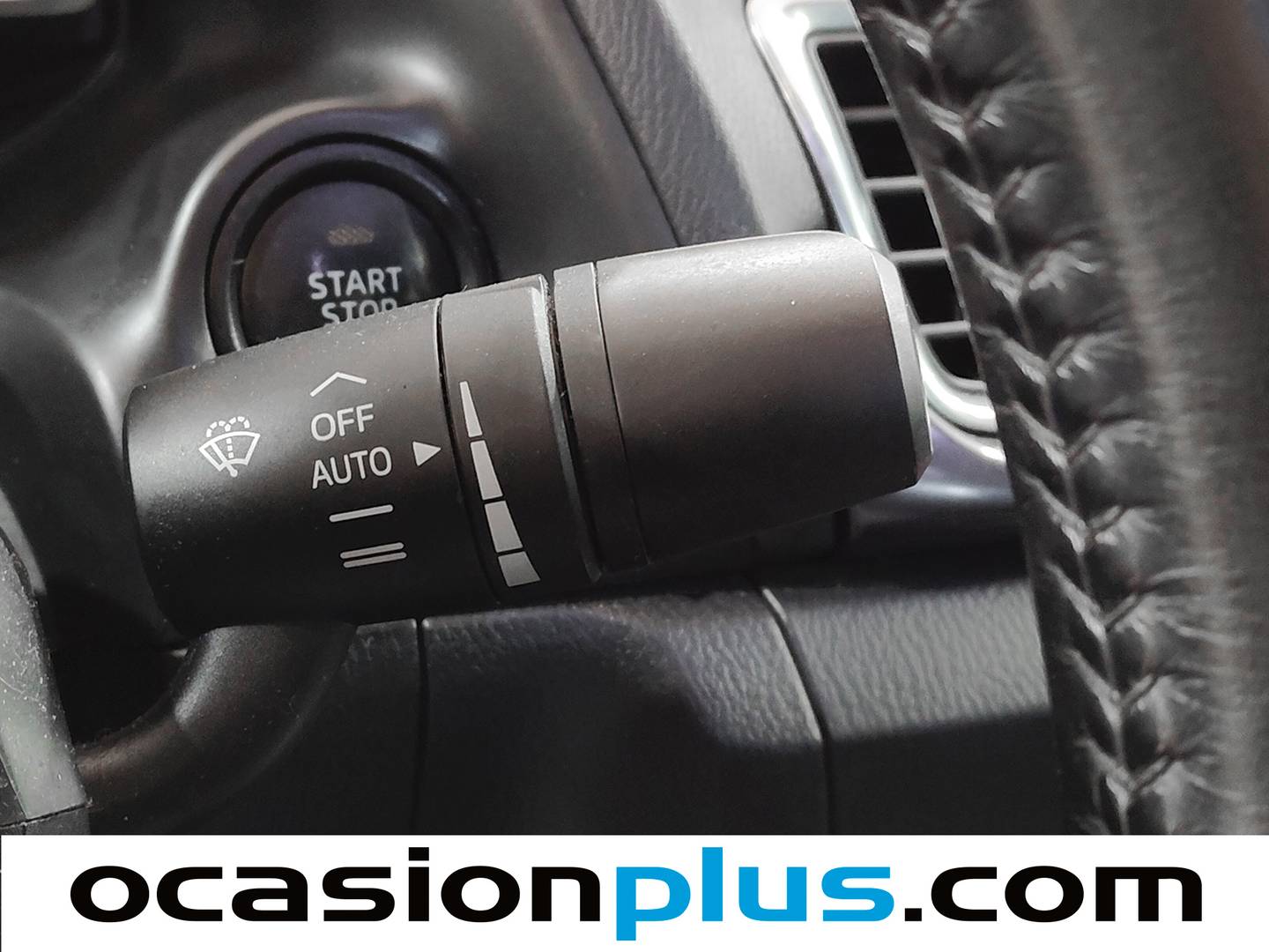 Foto Mazda Mazda3 Mazda Mazda 3 2.0 GE Sedan Luxury MT  (120 CV)